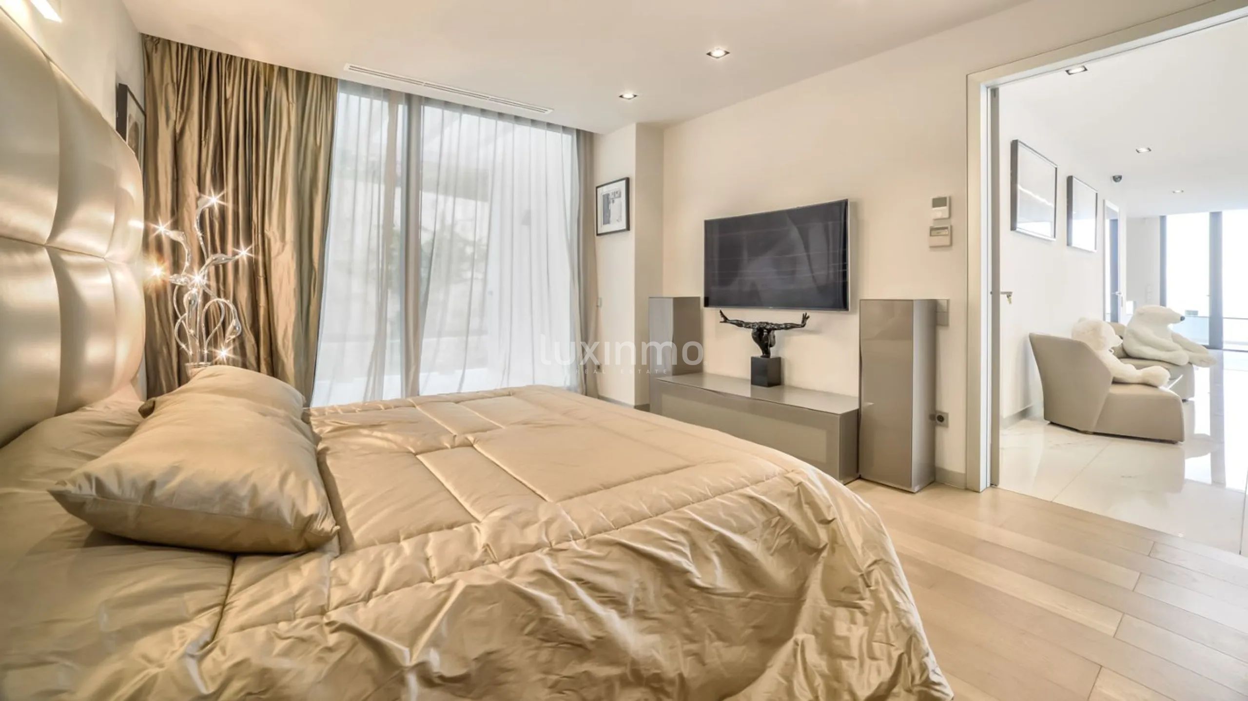 Exclusive luxury villa in the urbanization of Altea Hills — photo 25