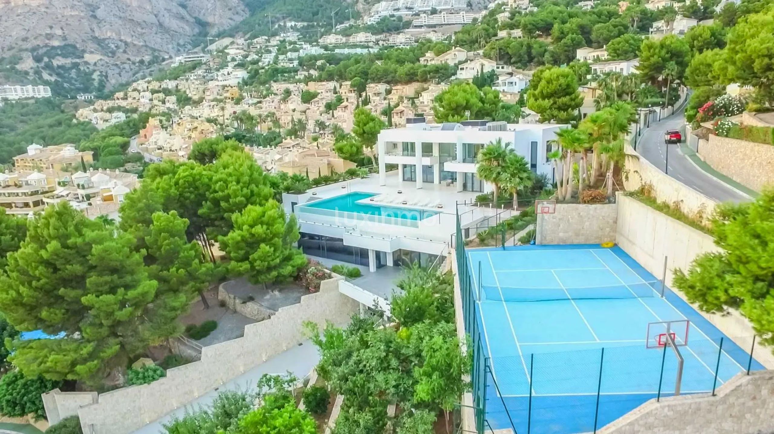 Exclusive luxury villa in the urbanization of Altea Hills — photo 6