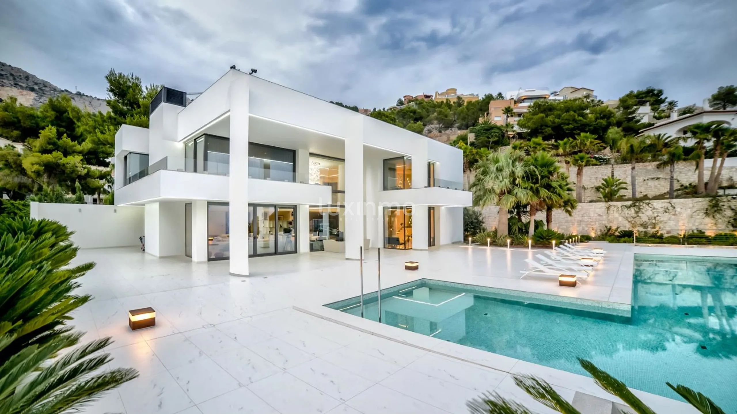 Exclusive luxury villa in the urbanization of Altea Hills — photo 1