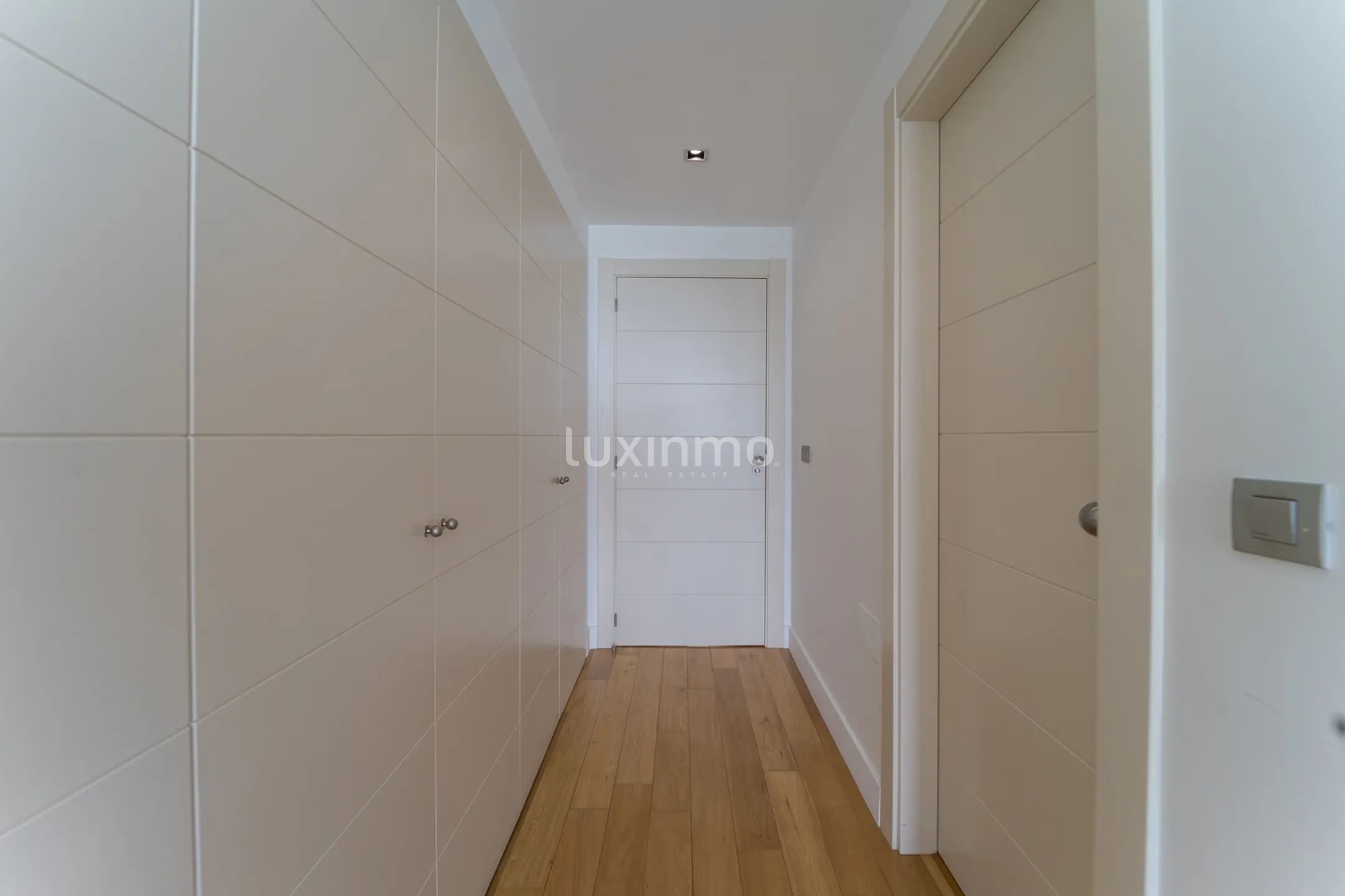 Penthouse on the first beach line overlooking the sea in Altea — photo 22