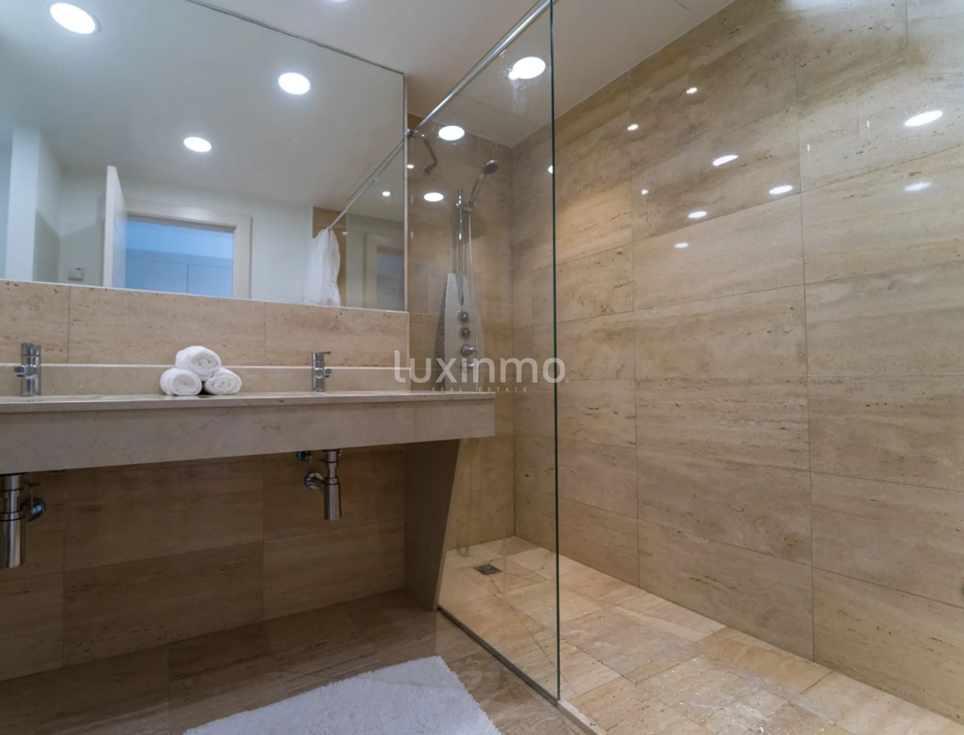 Penthouse on the first beach line overlooking the sea in Altea — photo 29