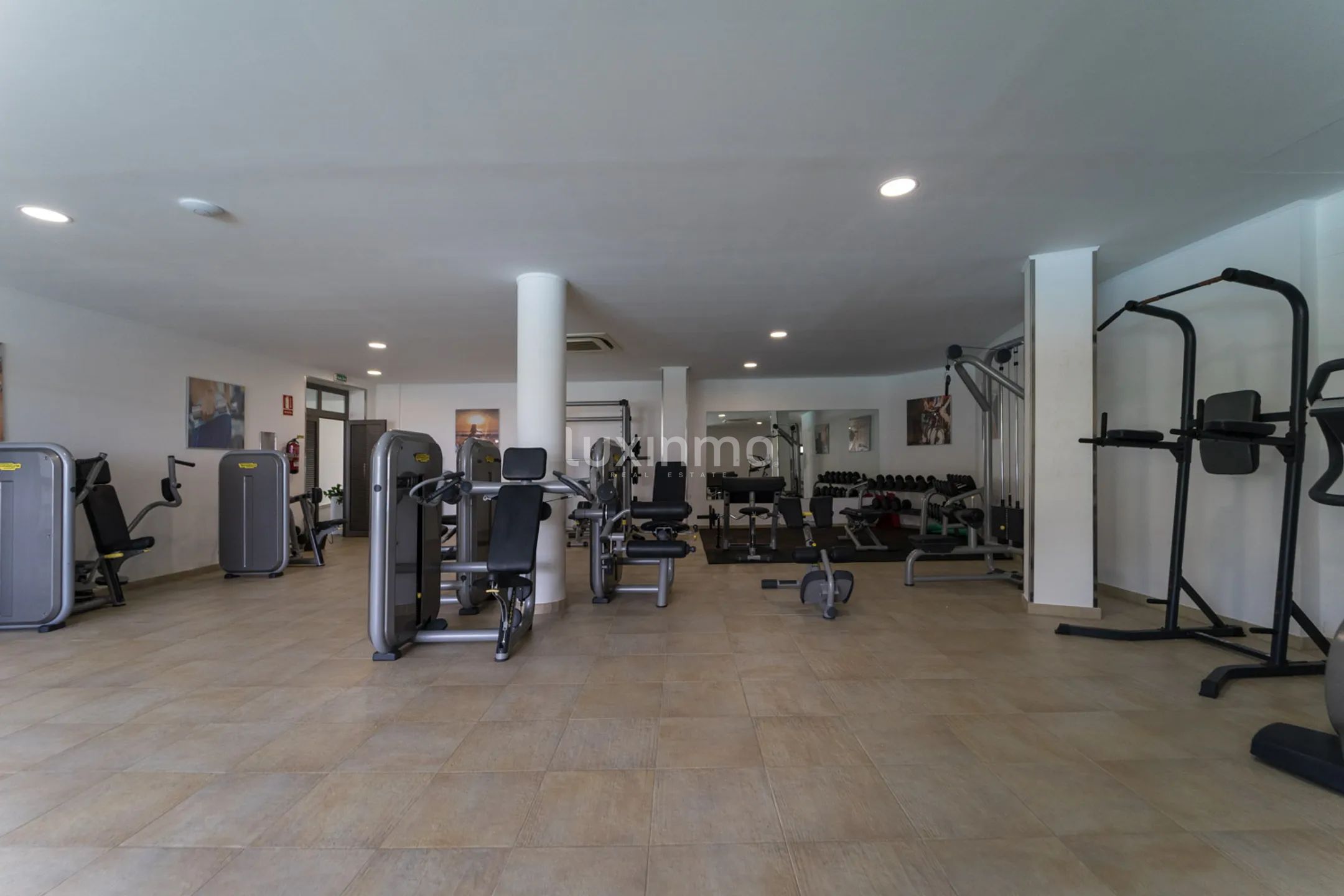 Penthouse on the first beach line overlooking the sea in Altea — photo 34