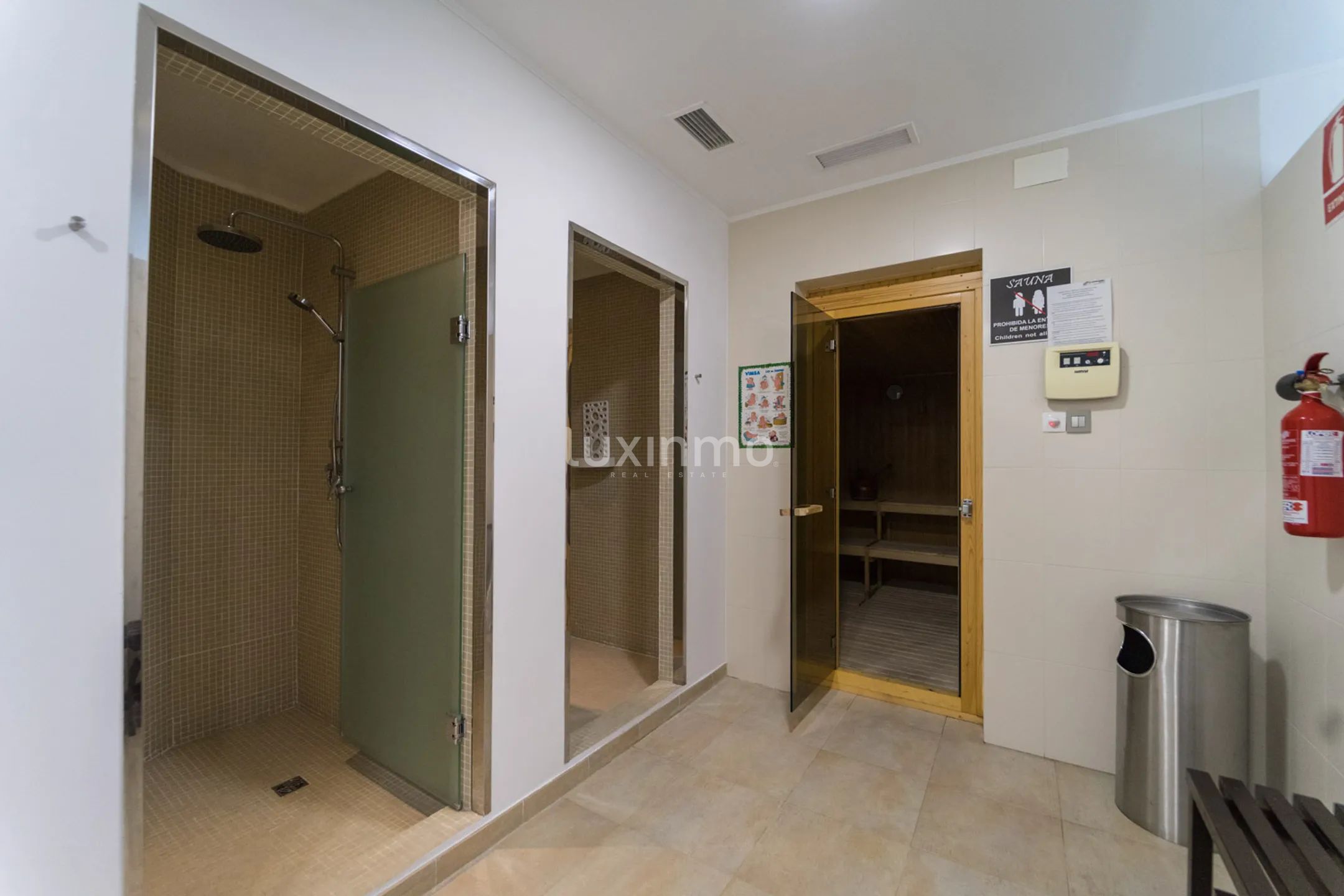 Penthouse on the first beach line overlooking the sea in Altea — photo 37