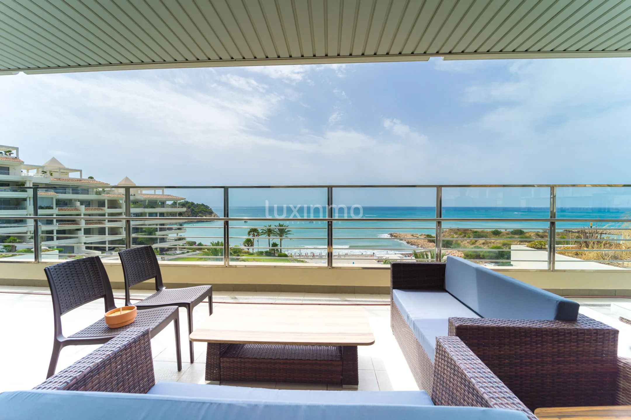 Penthouse on the first beach line overlooking the sea in Altea — photo 6