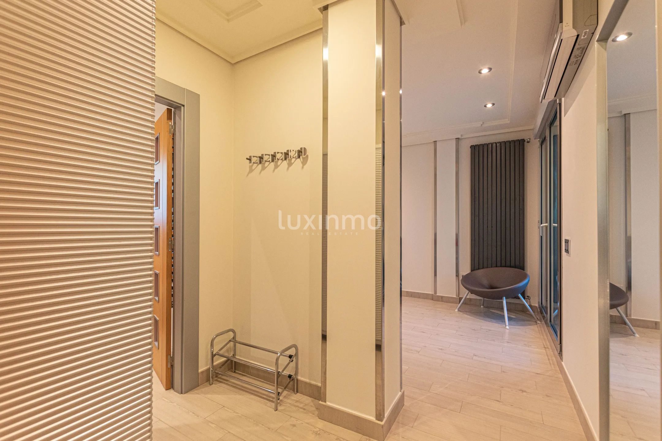 Продается вилла на побережье Кальпе с открытым видом на море — photo 28