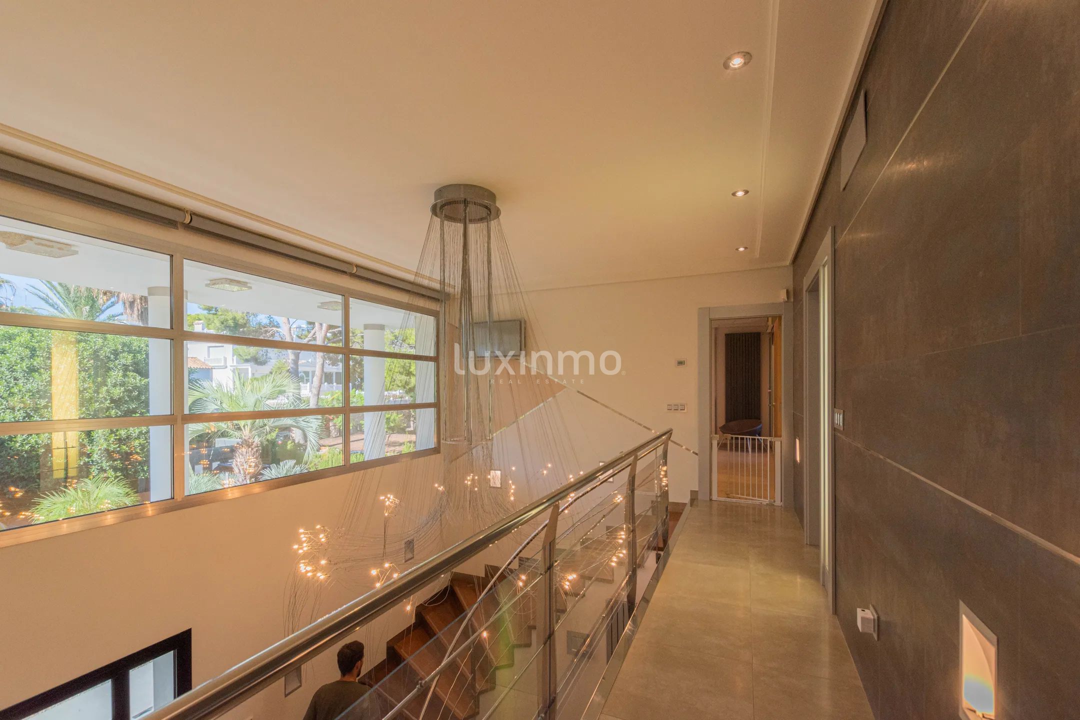 Продается вилла на побережье Кальпе с открытым видом на море — photo 23