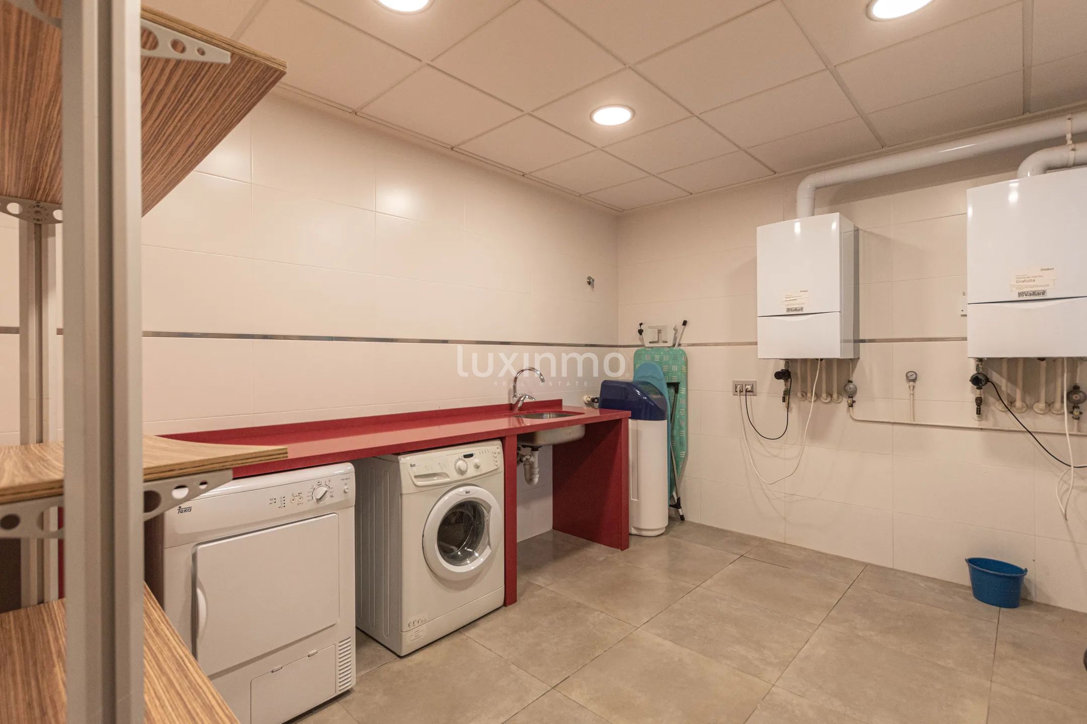 Продается вилла на побережье Кальпе с открытым видом на море — photo 49