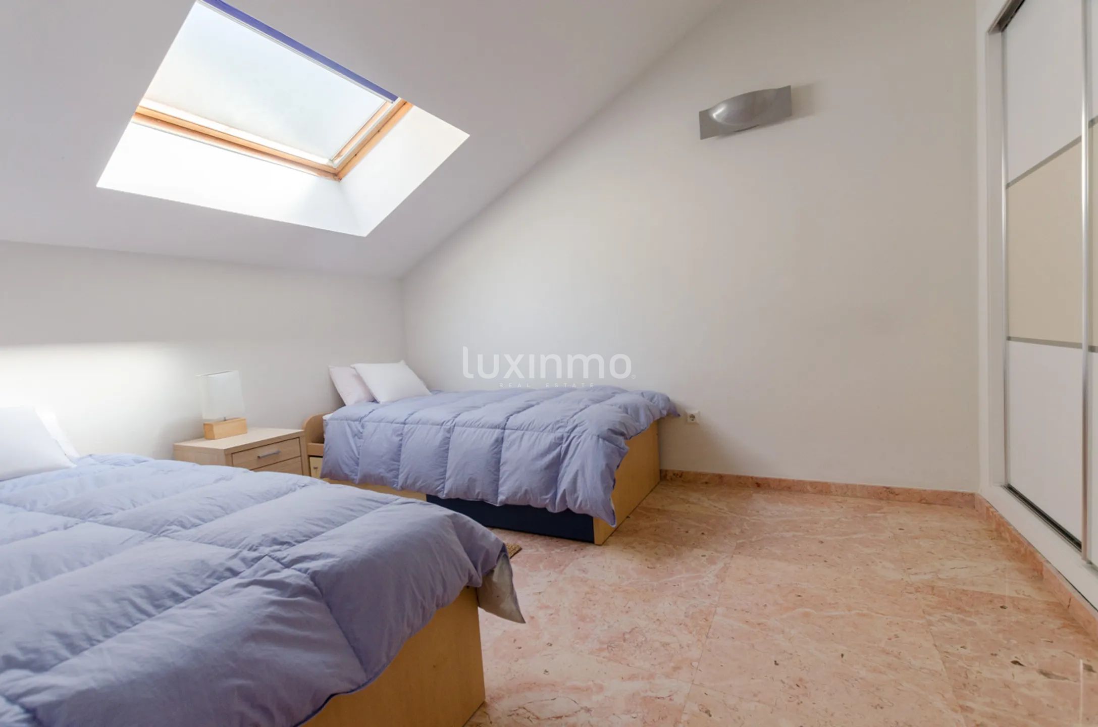 Se vende ático de lujo en Marina Greenwich Campomanes — photo 20