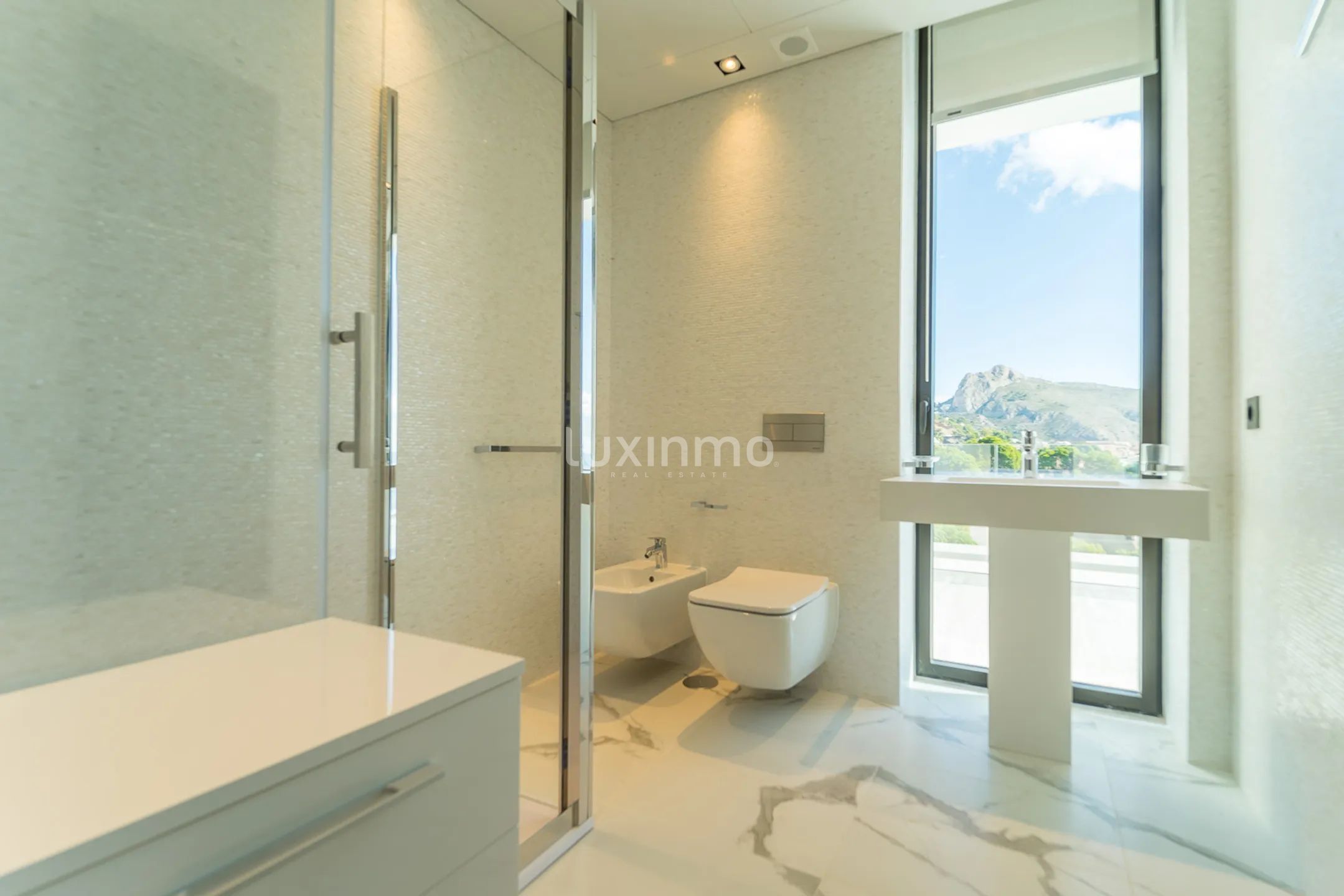 A new modern villa with sea views for sale in Altea — photo 29