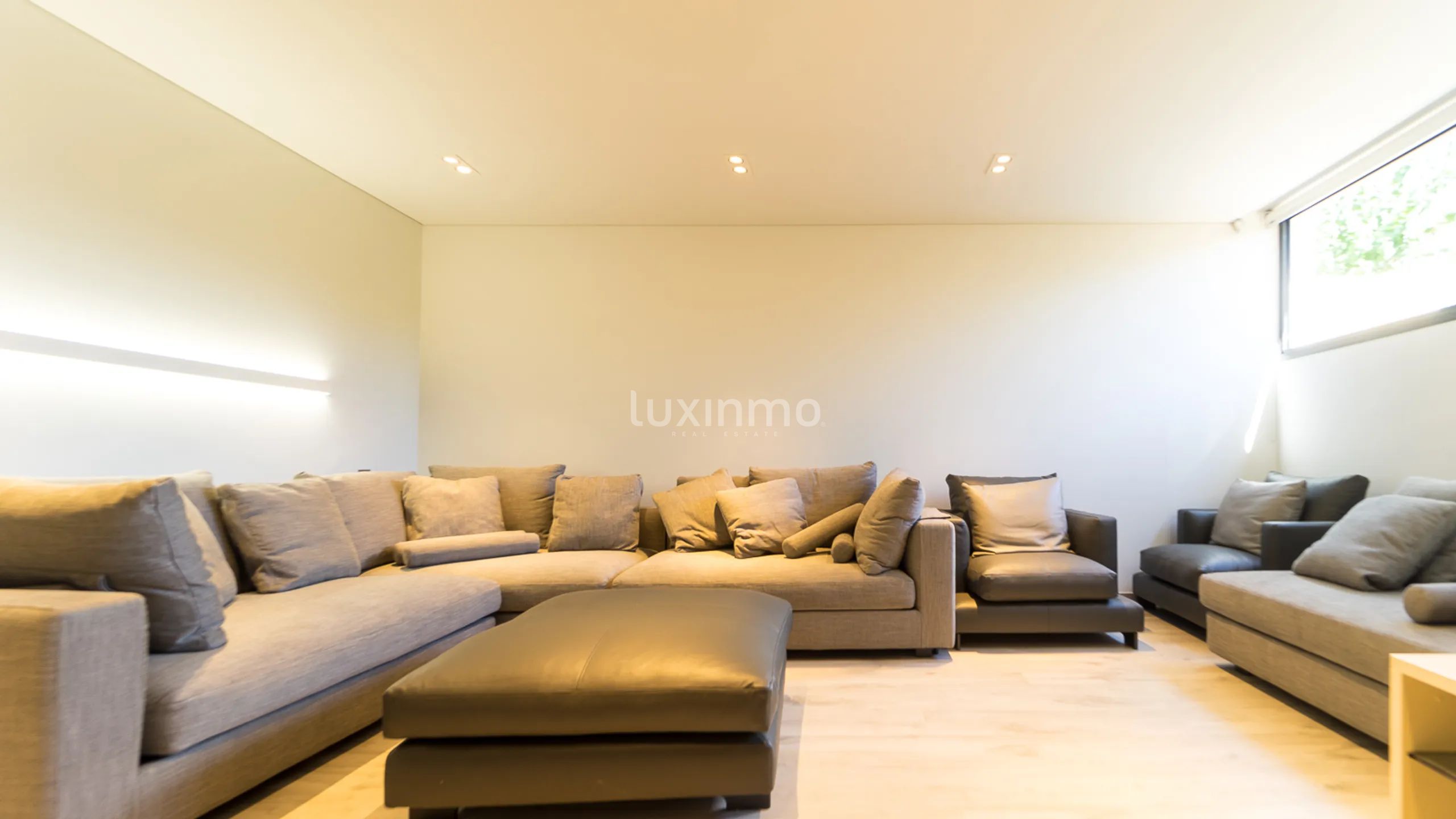 A new modern villa with sea views for sale in Altea — photo 32