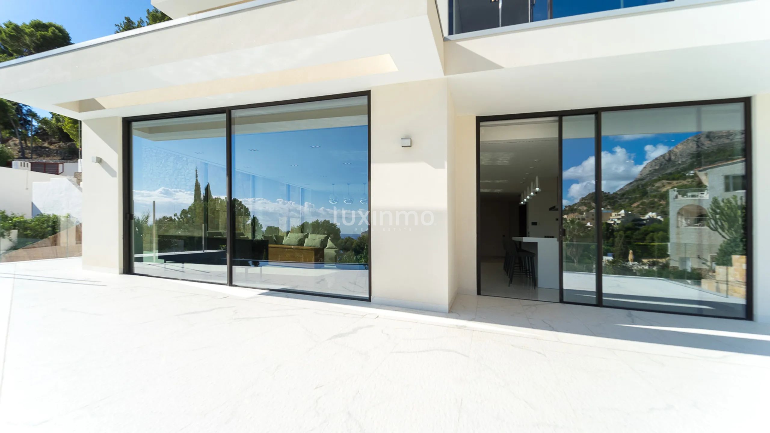 A new modern villa with sea views for sale in Altea — photo 39