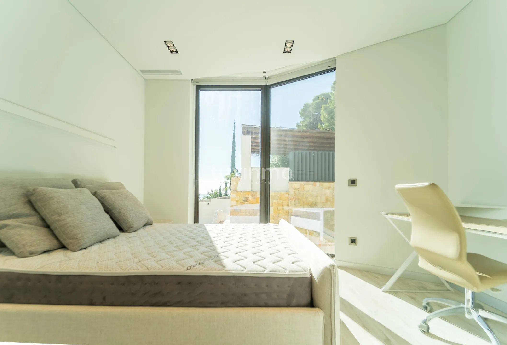 A new modern villa with sea views for sale in Altea — photo 27