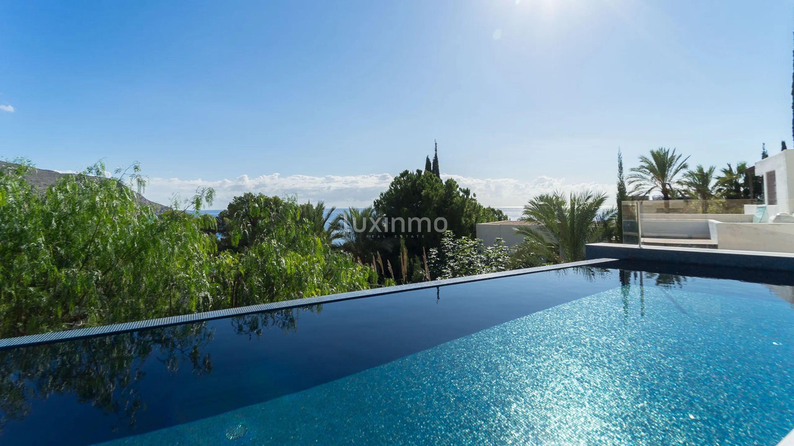 A new modern villa with sea views for sale in Altea — photo 6