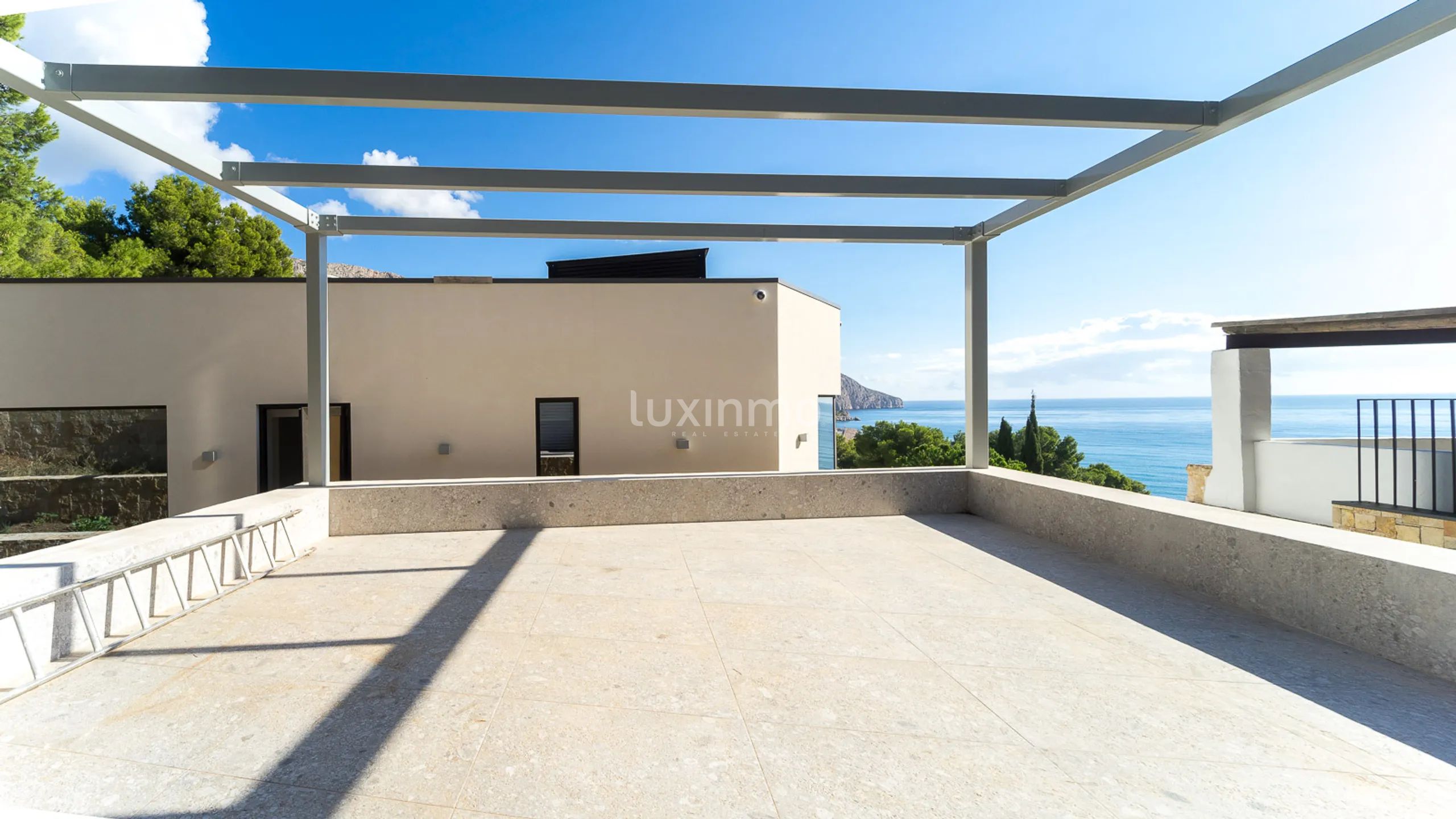 A new modern villa with sea views for sale in Altea — photo 38