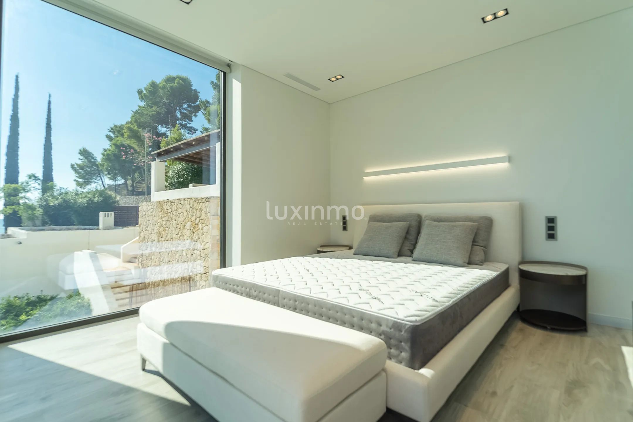 A new modern villa with sea views for sale in Altea — photo 24