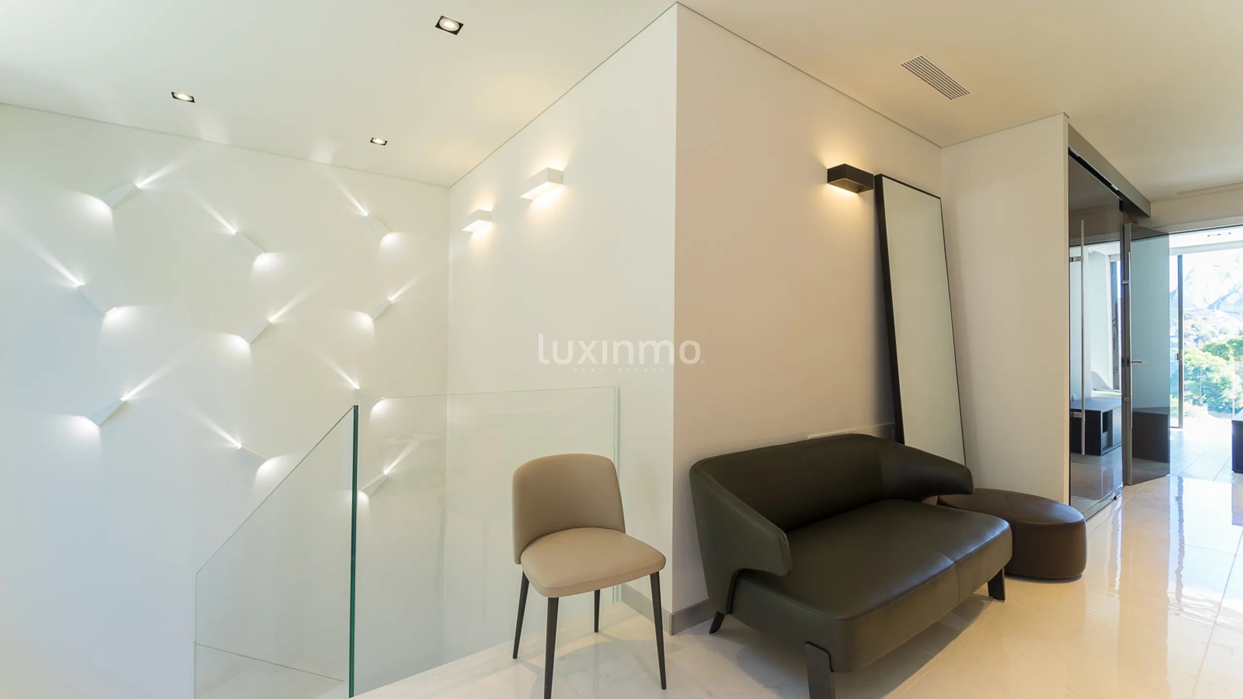 A new modern villa with sea views for sale in Altea — photo 17