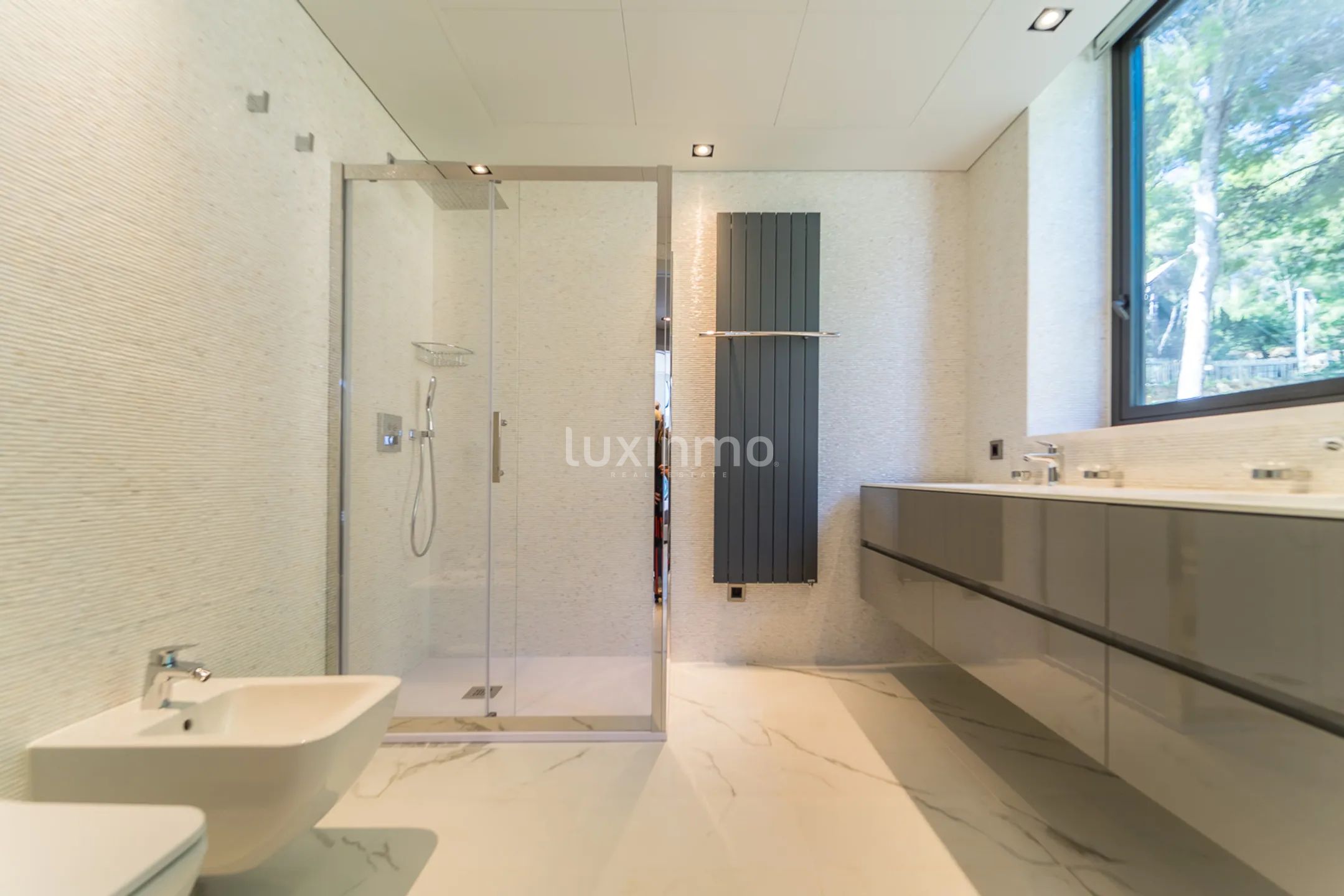 A new modern villa with sea views for sale in Altea — photo 22