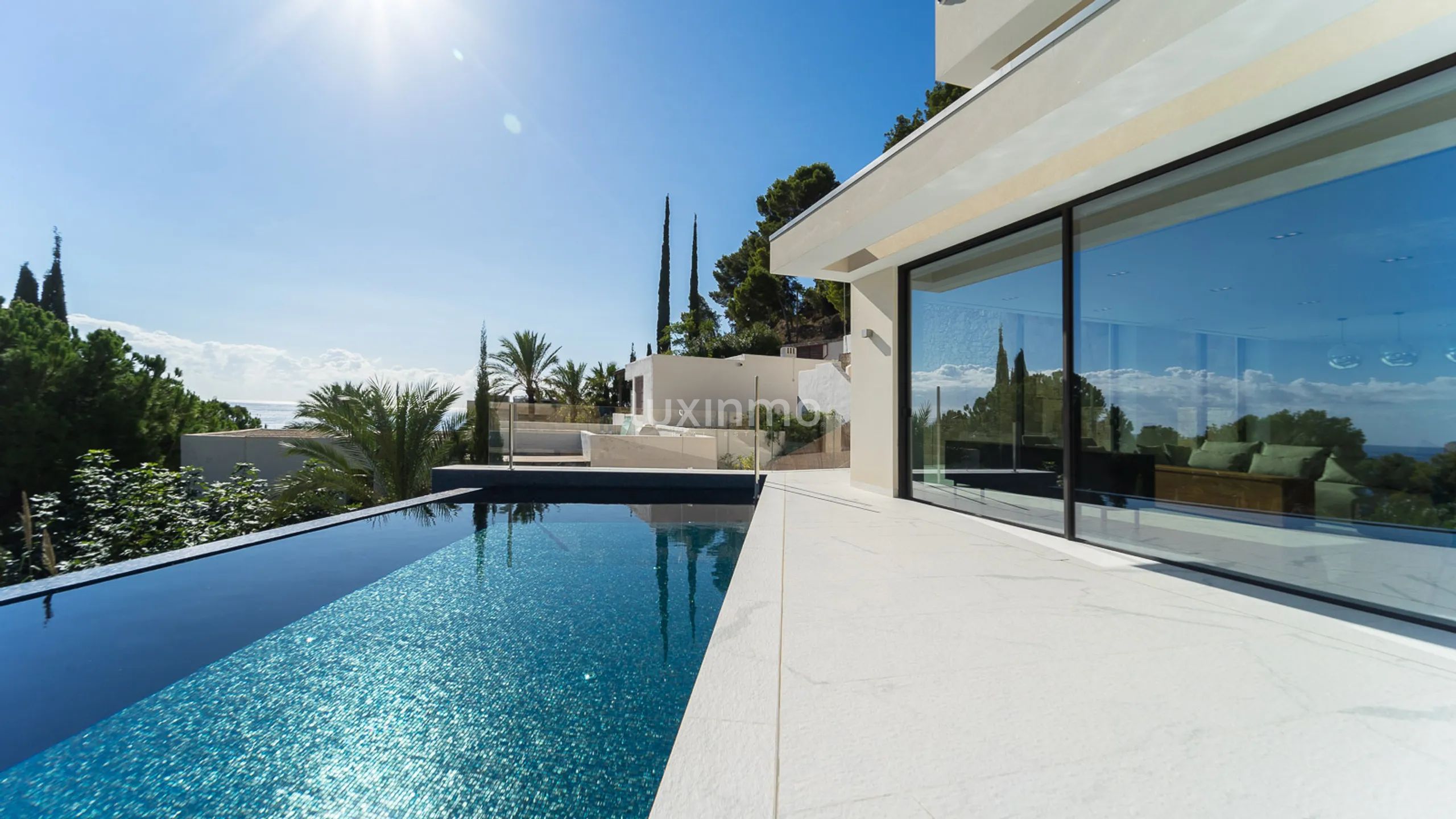 A new modern villa with sea views for sale in Altea — photo 35
