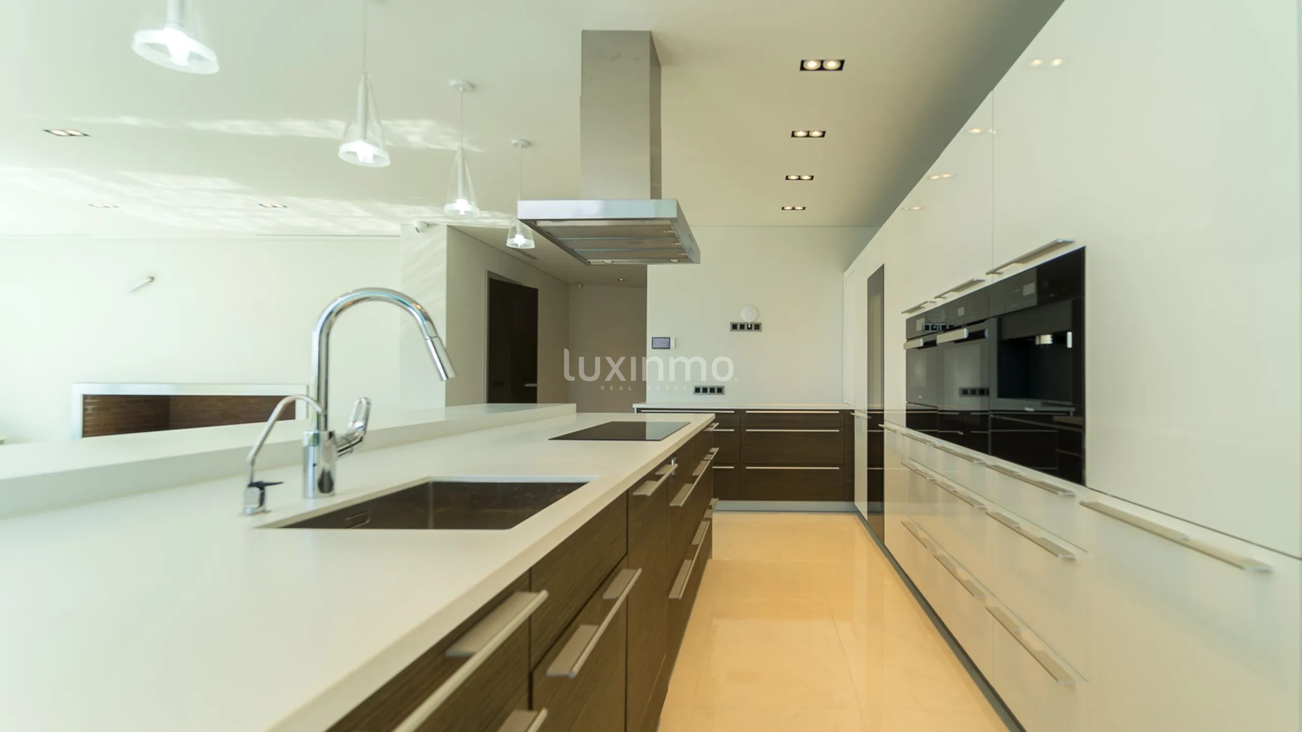 A new modern villa with sea views for sale in Altea — photo 14