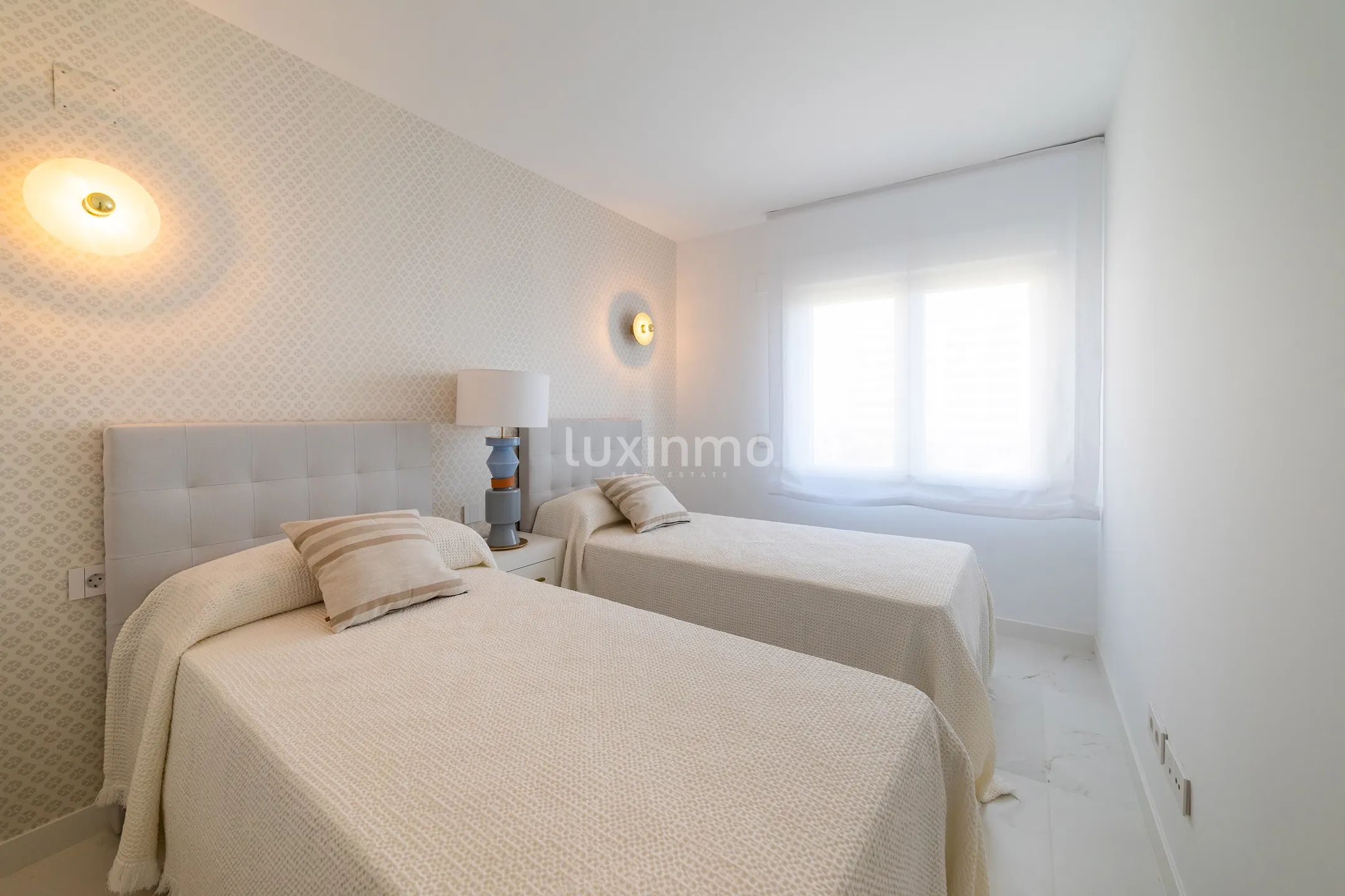 Pisos en venta en primera linea del mar en Torrevieja — photo 11