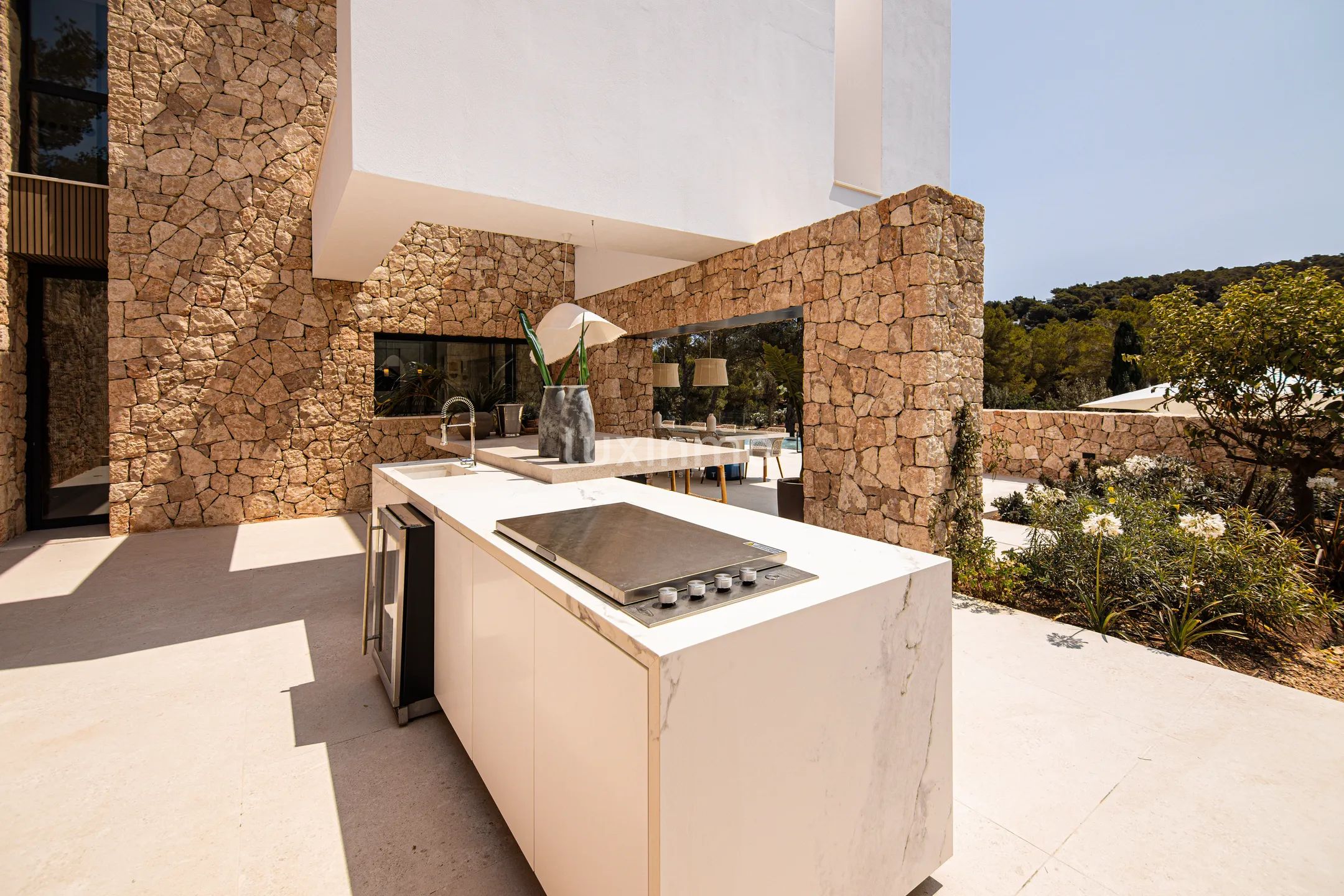 Modern Luxury Villa in Roca Llisa — photo 85