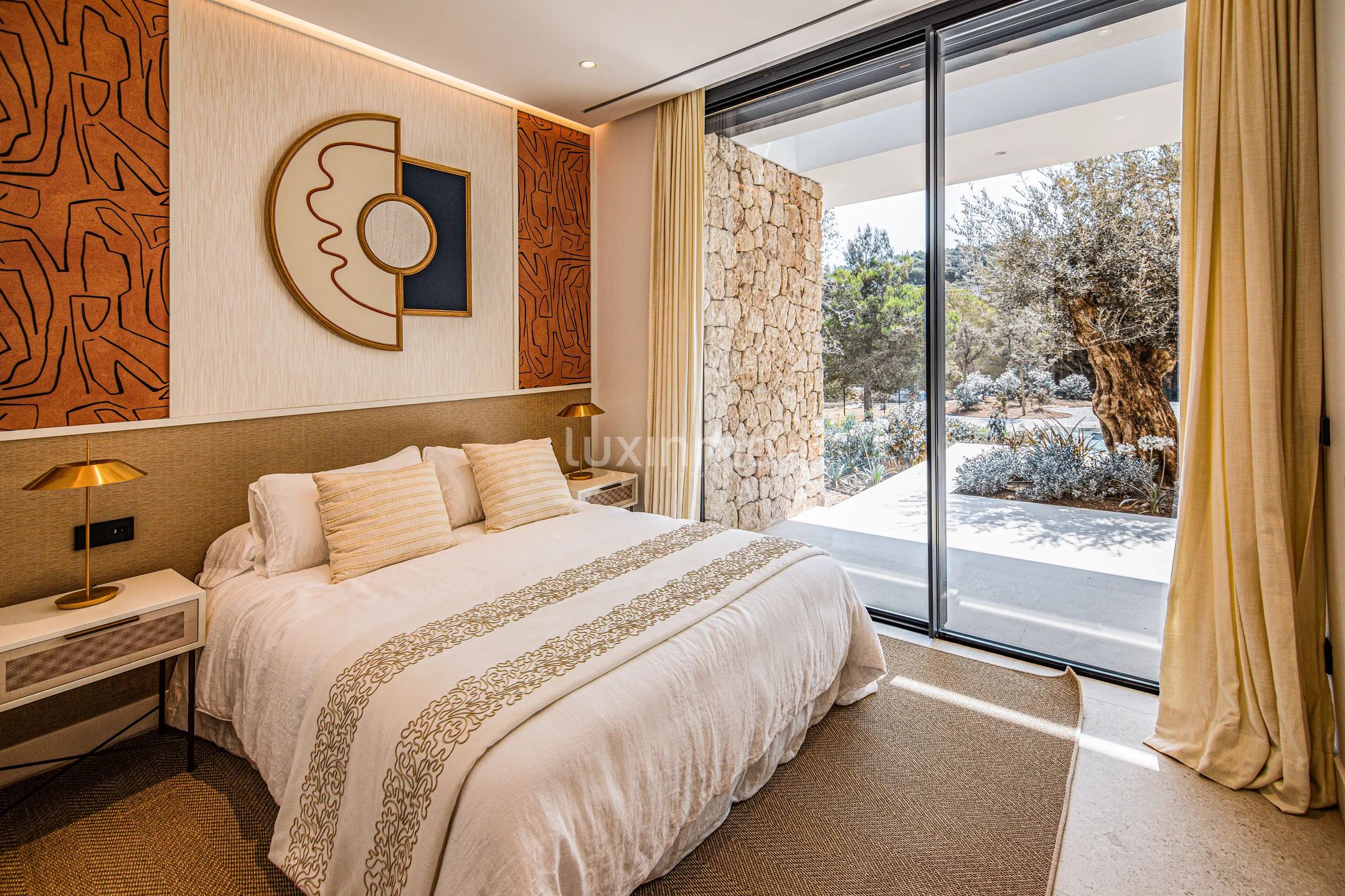 Modern Luxury Villa in Roca Llisa — photo 82