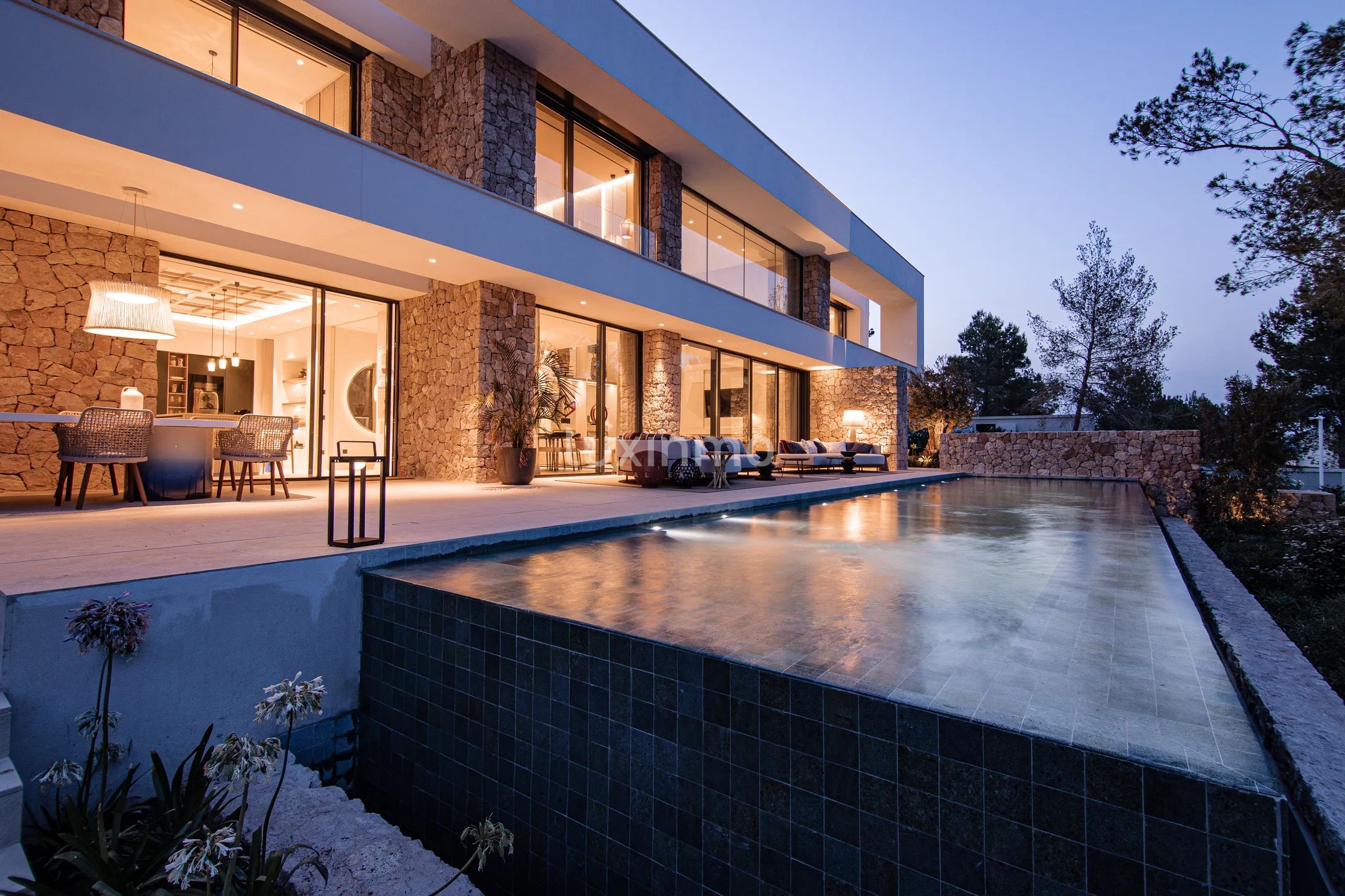 Modern Luxury Villa in Roca Llisa — photo 55