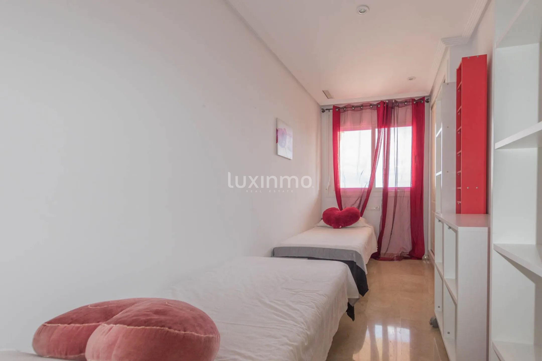 Apartment for rent in the urbanization of Mascarat — photo 20