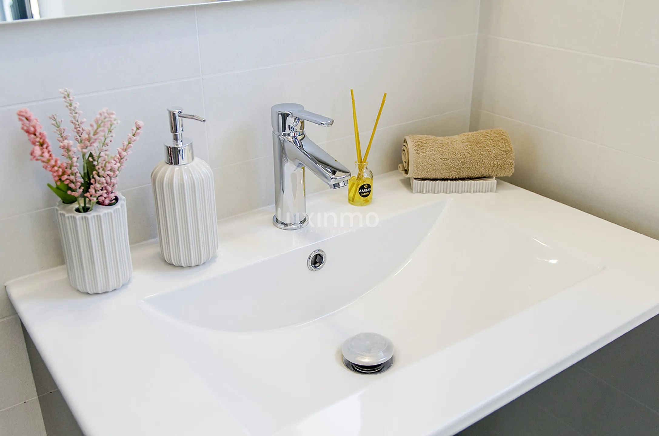 Detached villa with pool in Polop — photo 45