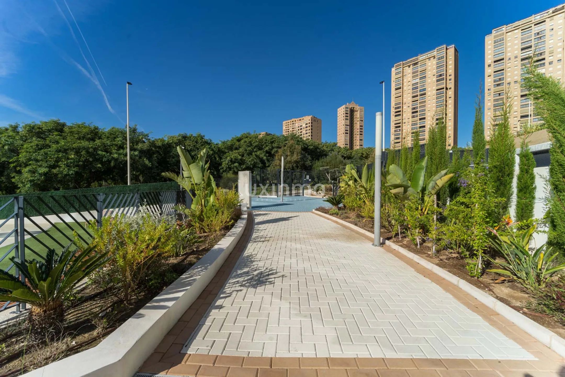 Appartement à vendre à Benidorm avec une vue magnifique sur la mer — photo 23