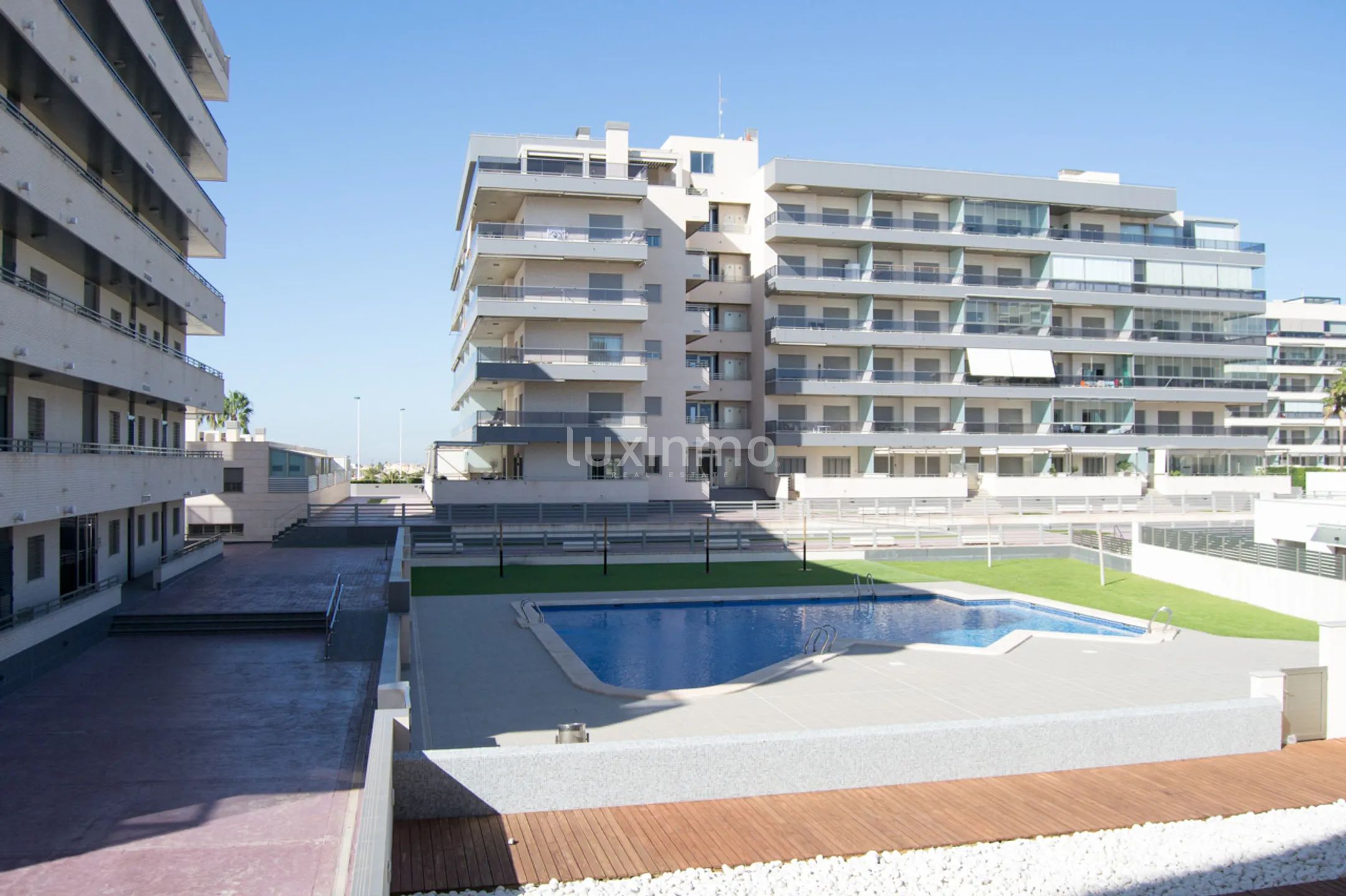 Tre soverom rekkehus på stranden i Arenales del Sol — photo 27