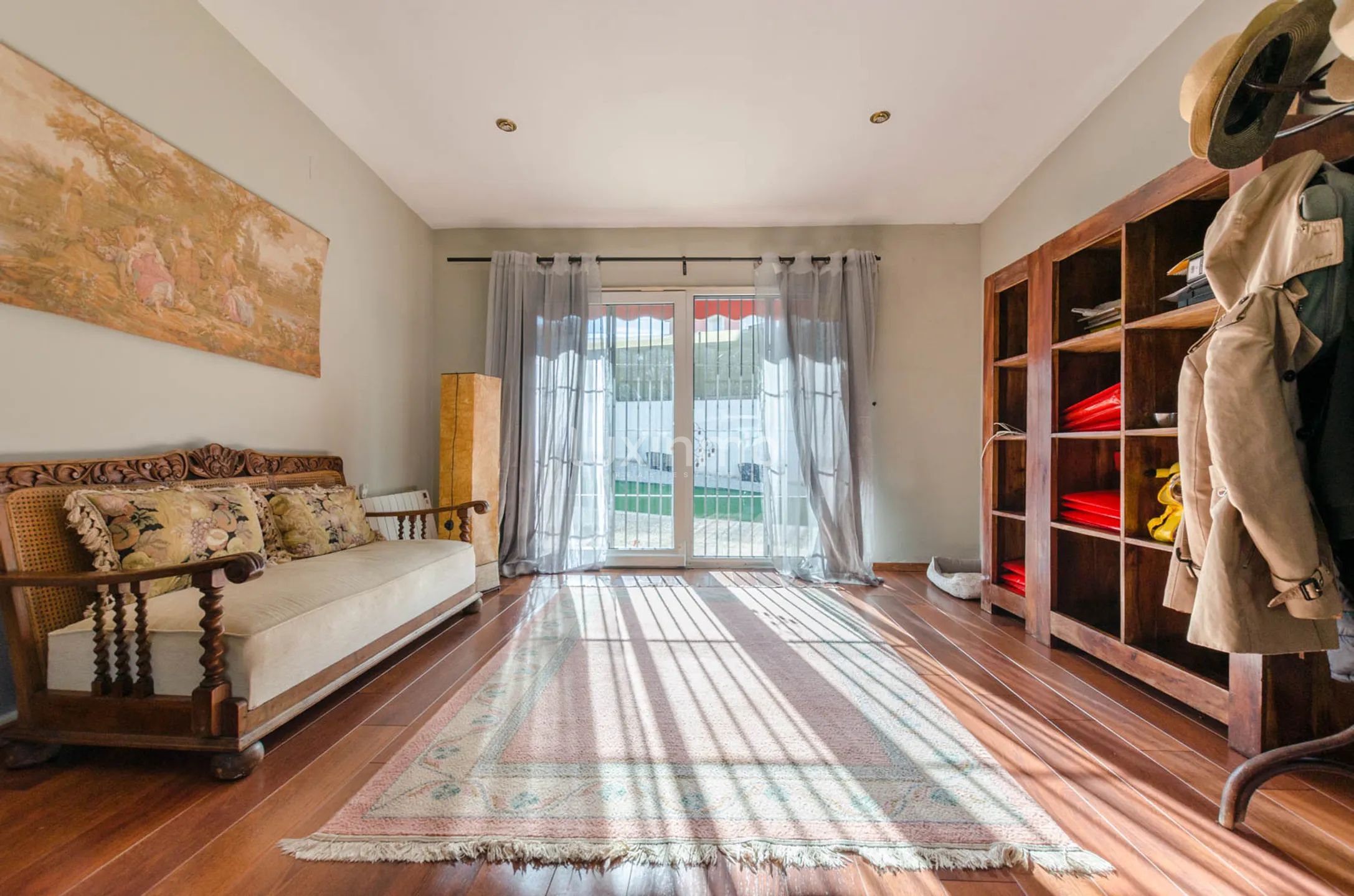 Zu verkaufen einstöckige Villa mit schöner Aussicht in Albir — photo 11