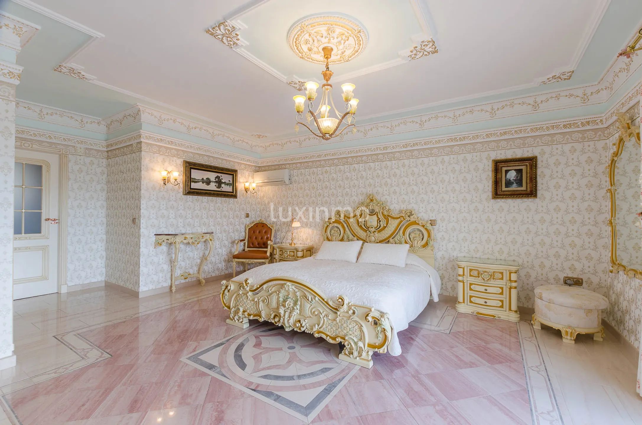 For salg et kompleks av to luksus villaer i Sierra de Altea — photo 31