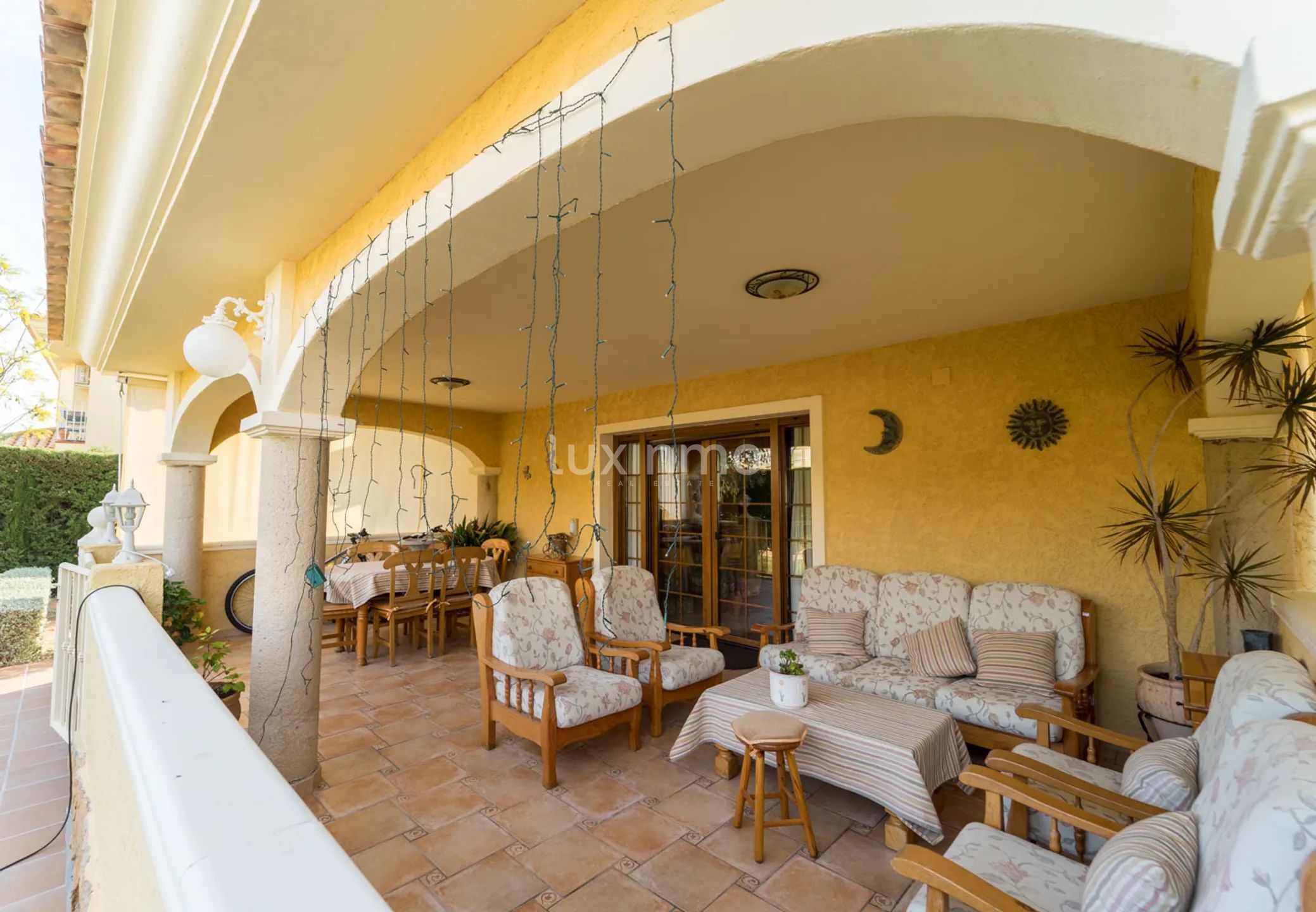 A house with a large garden and a swimming pool in La Nucia is for sale — photo 16