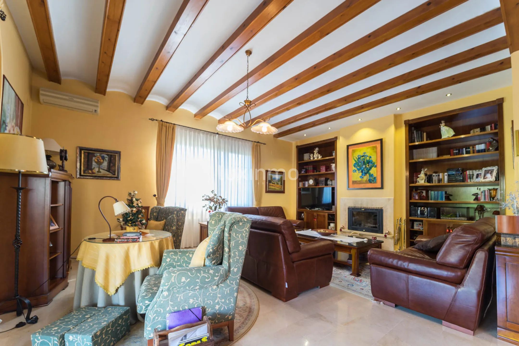 A house with a large garden and a swimming pool in La Nucia is for sale — photo 19