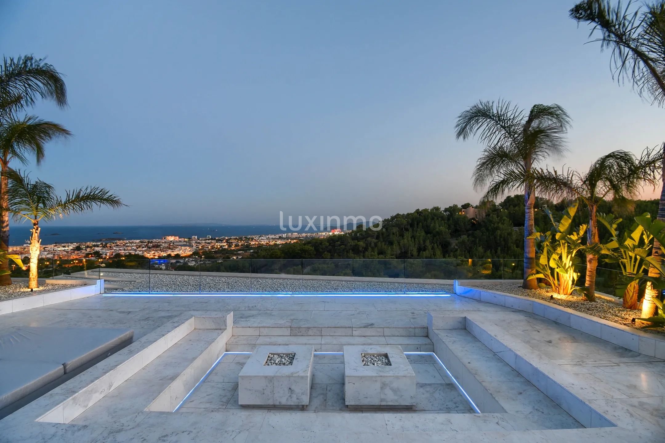 For sale modern villa with sea views in Ibiza, Spain — photo 4