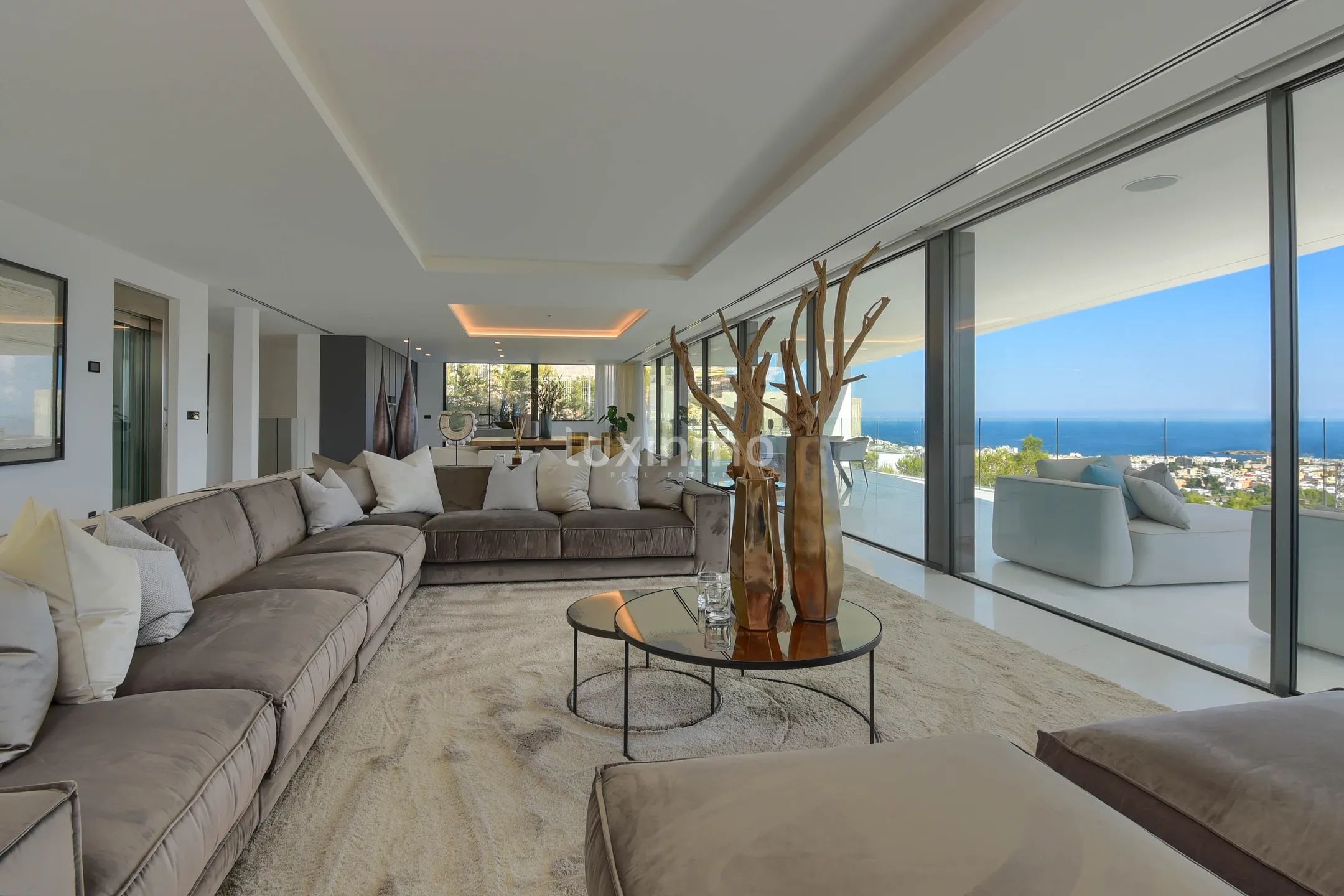 For sale modern villa with sea views in Ibiza, Spain — photo 6
