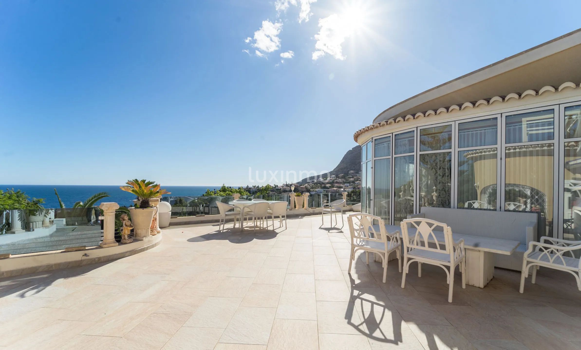 Fantastische Villa mit Meerblick und Garten in Calpe — photo 2