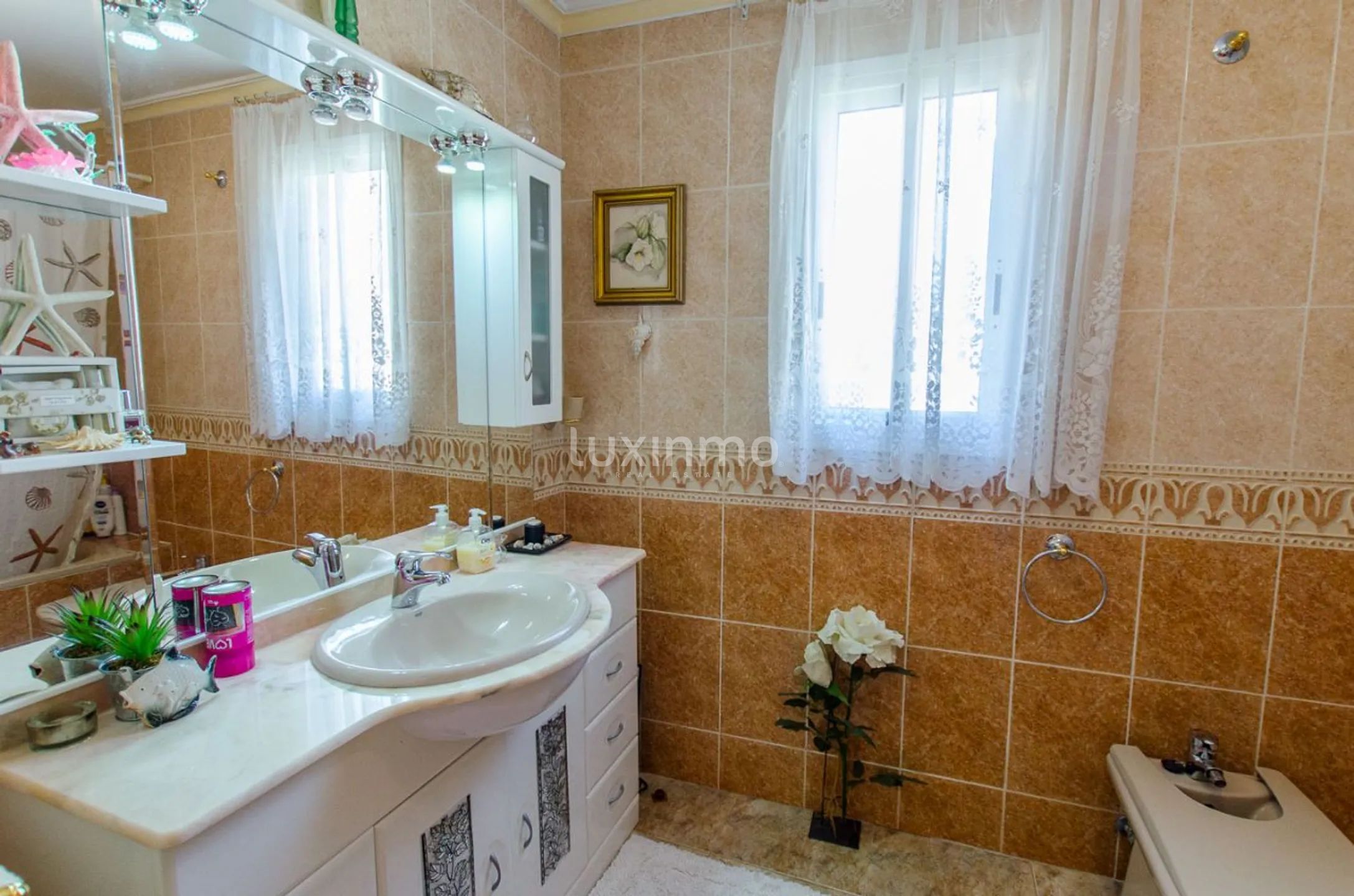 На продажу интересная четырех комнатная квартира в Кальпе — photo 28