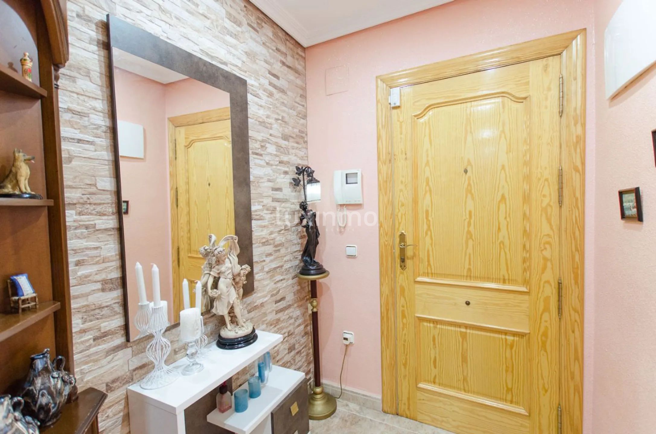 На продажу интересная четырех комнатная квартира в Кальпе — photo 10