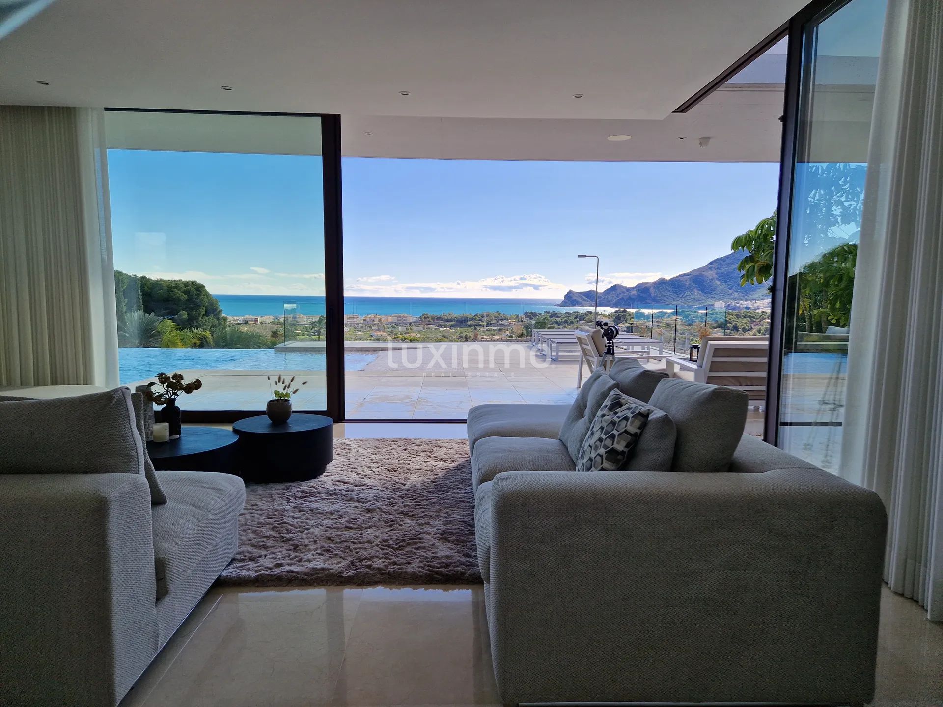 Chalet único con piscina y vistas al mar en venta en Altea — photo 60