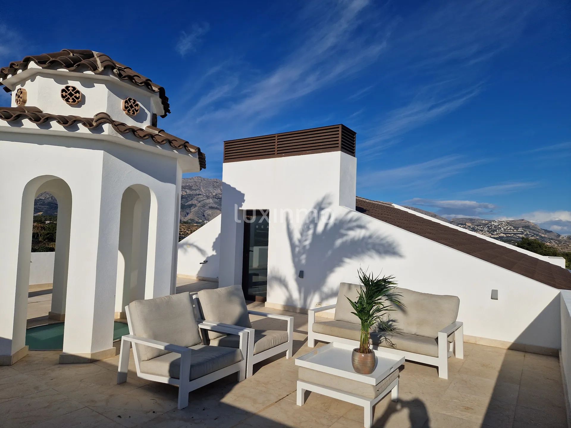 Chalet único con piscina y vistas al mar en venta en Altea — photo 49