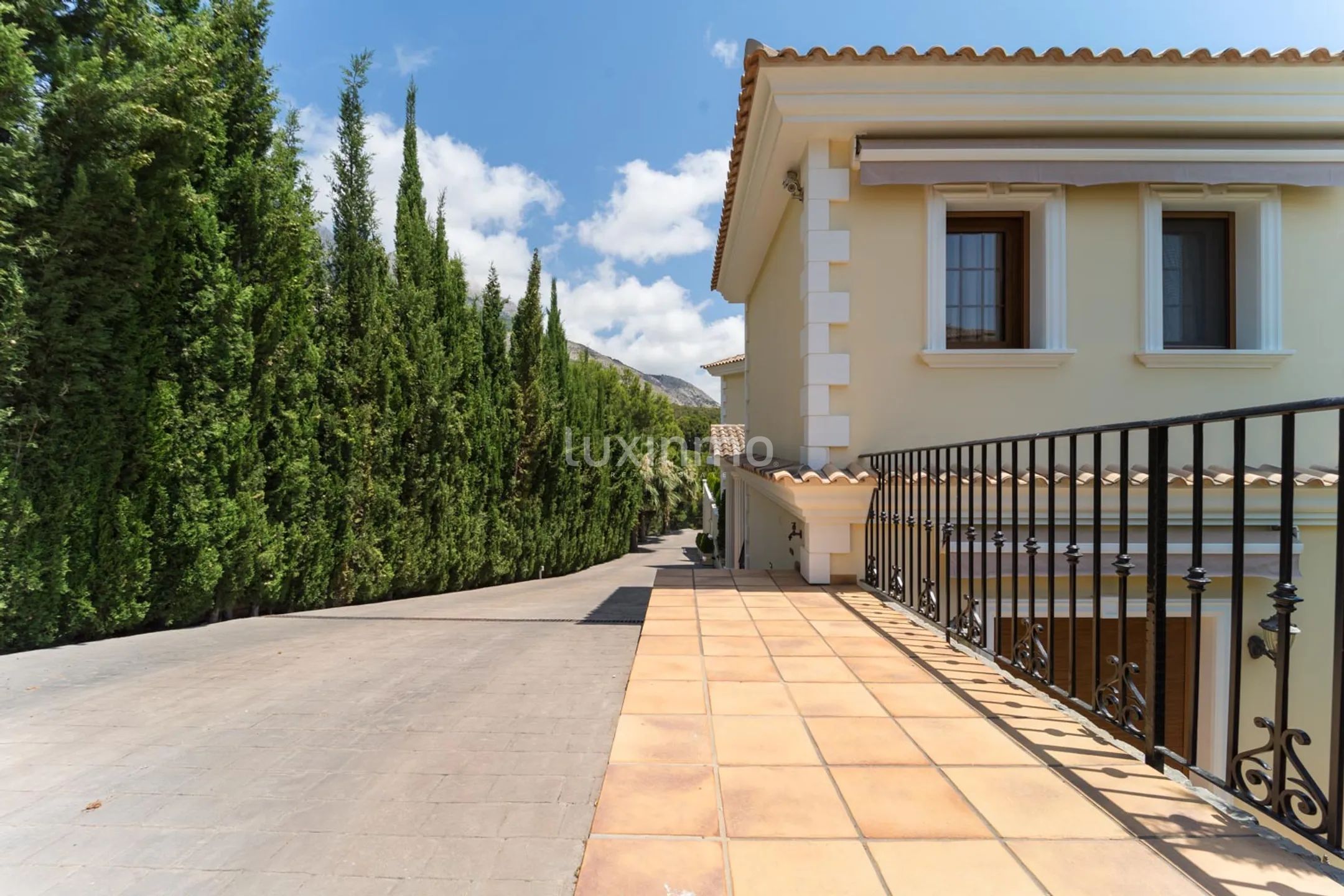 For sale luxury villa in urbanization close to Altea — photo 12