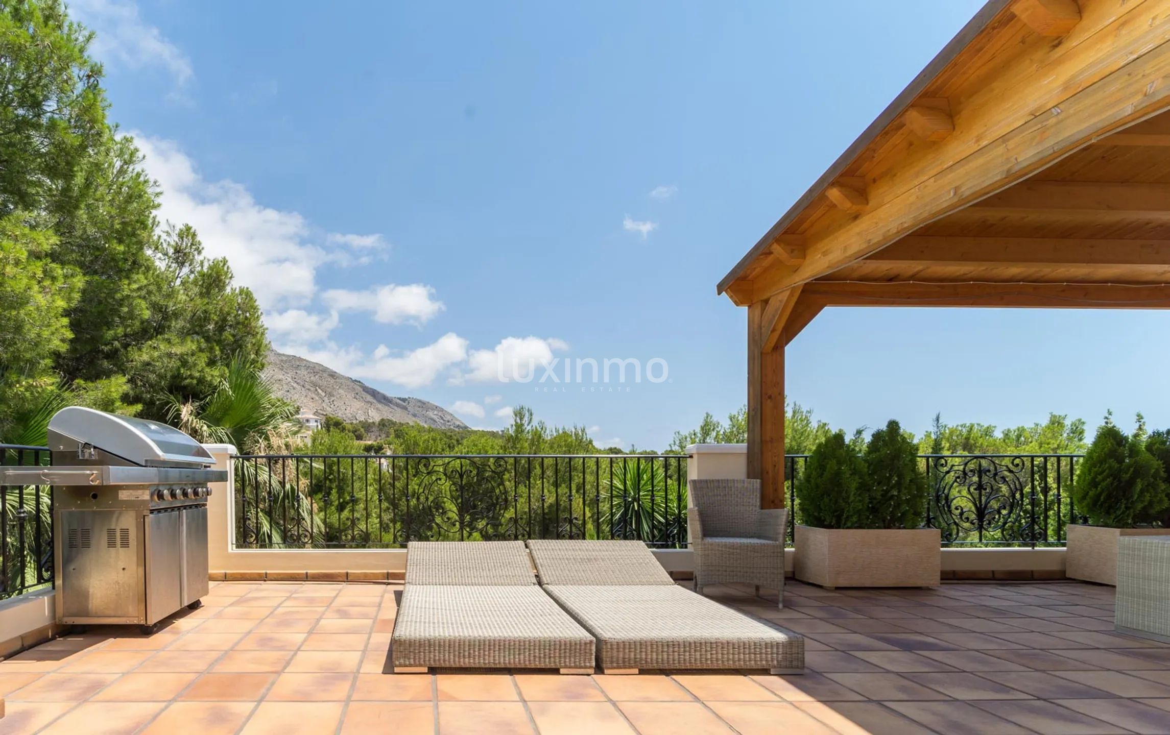 For sale luxury villa in urbanization close to Altea — photo 23