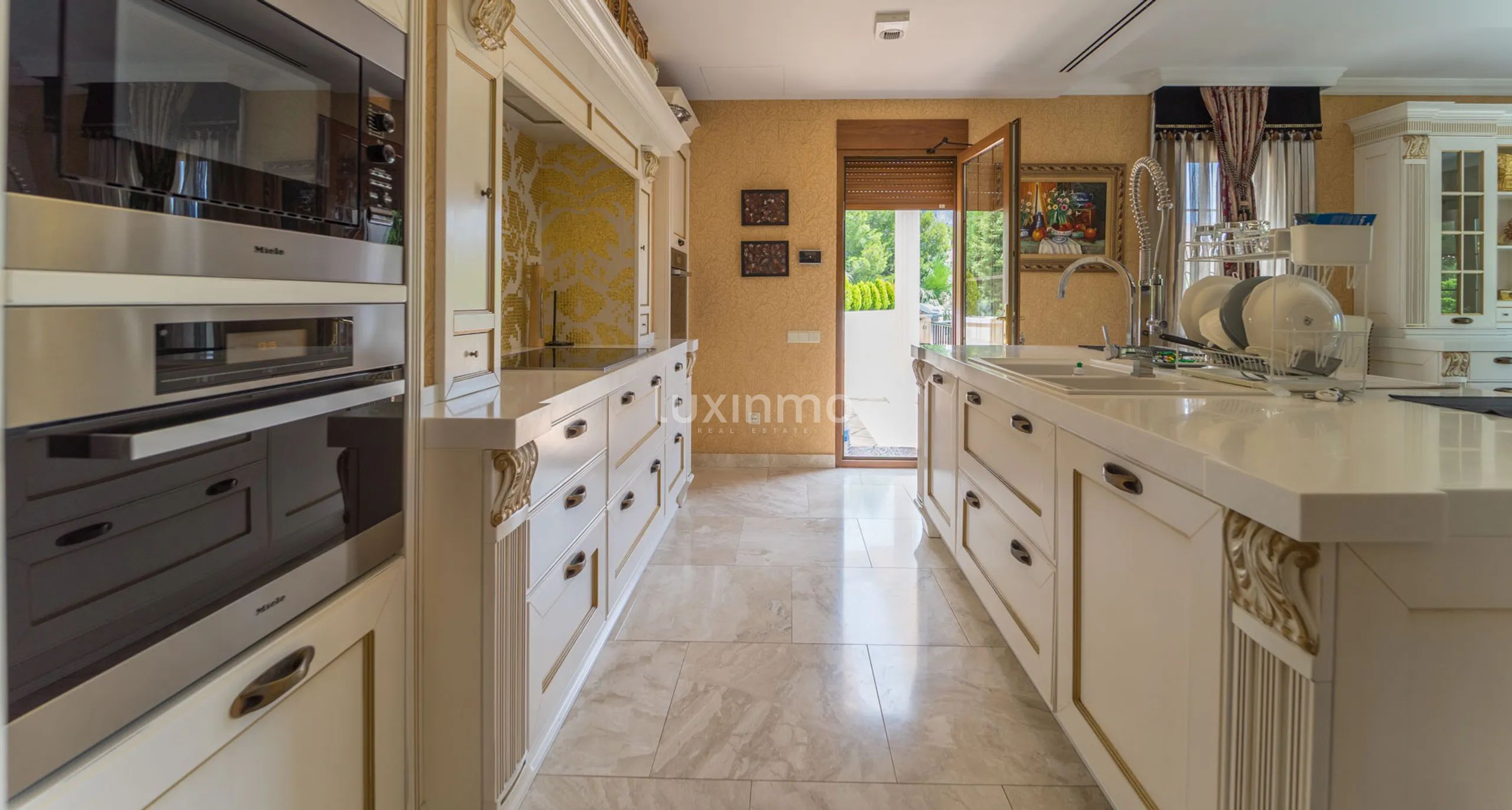 For sale luxury villa in urbanization close to Altea — photo 31