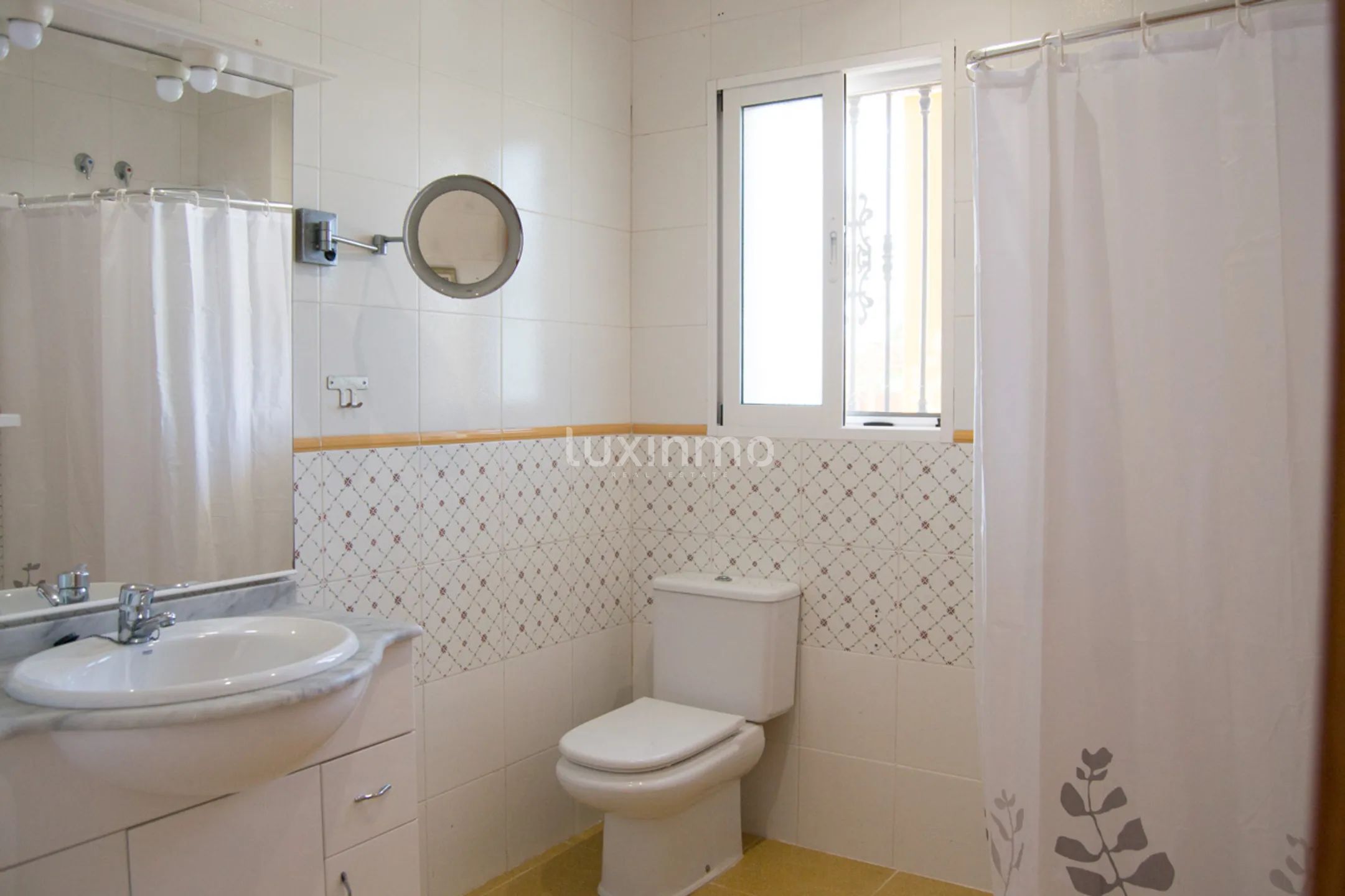 Uroczy dom wolnostojący z 6 sypialniami i prywatnym basenem w La Perleta, Elche — photo 42
