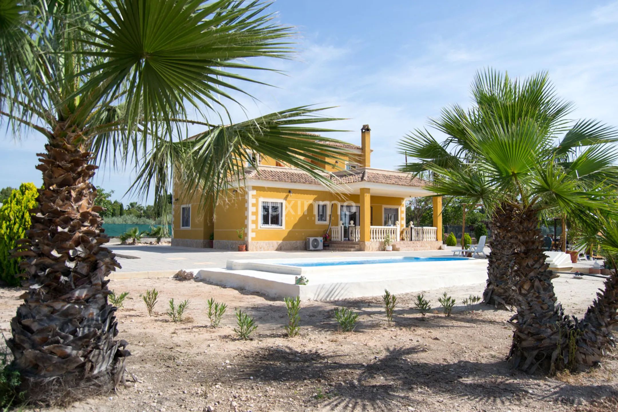 Charming 6-Bedroom Detached House with Private Pool in La Perleta, Elche — photo 12