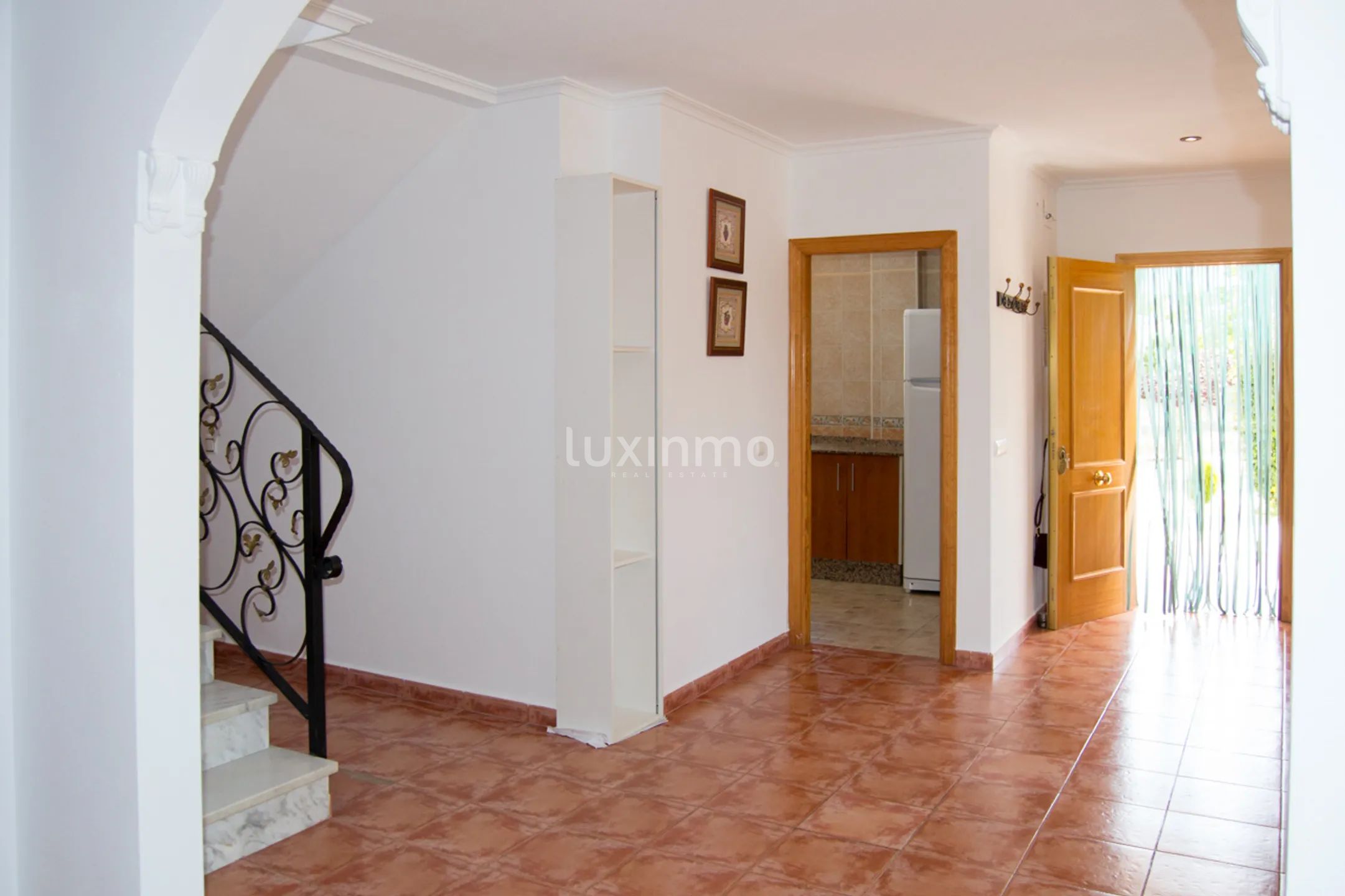 Uroczy dom wolnostojący z 6 sypialniami i prywatnym basenem w La Perleta, Elche — photo 46
