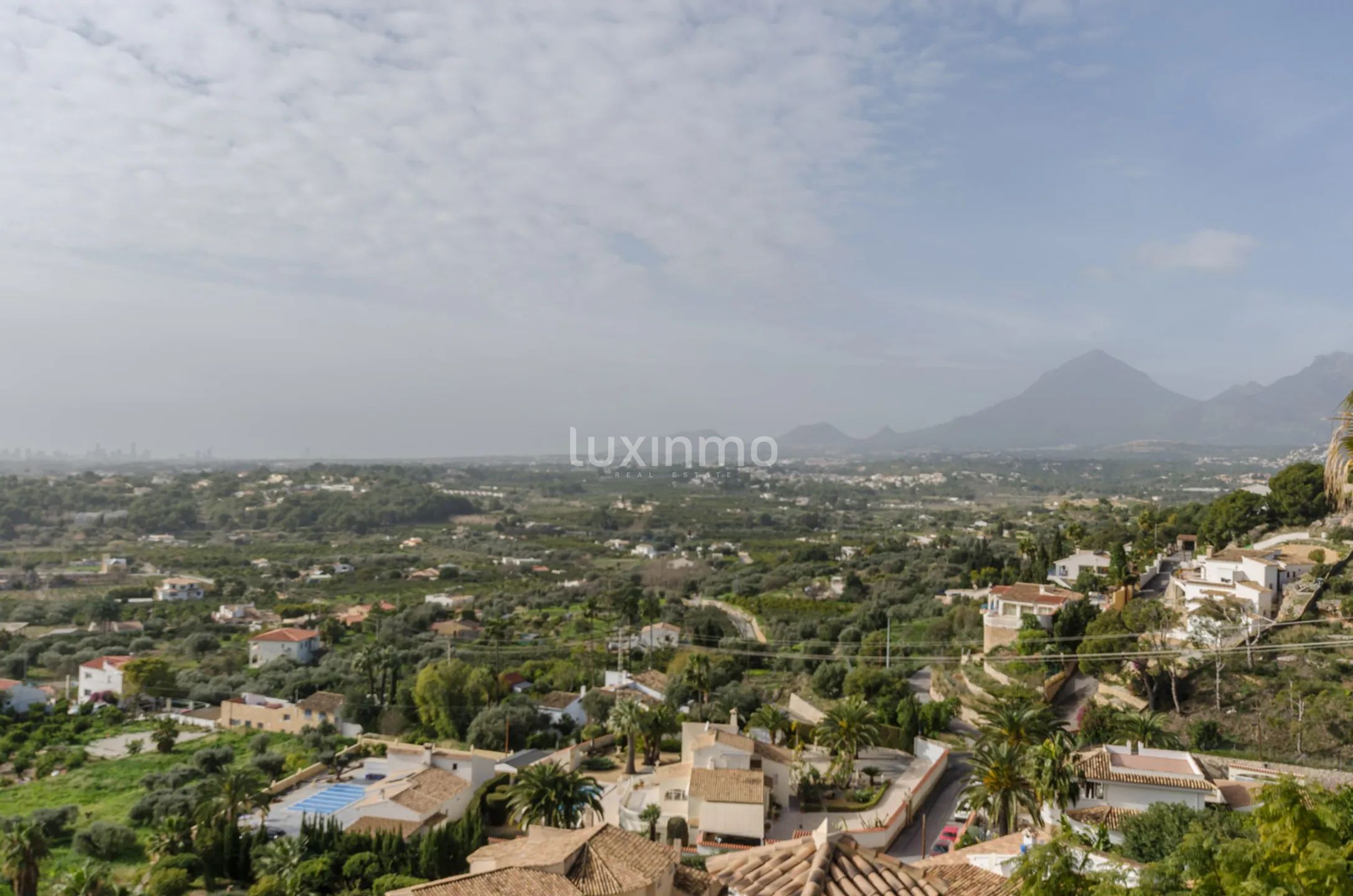 Villa for sale with panoramic views in San Chuchim, Altea — photo 36