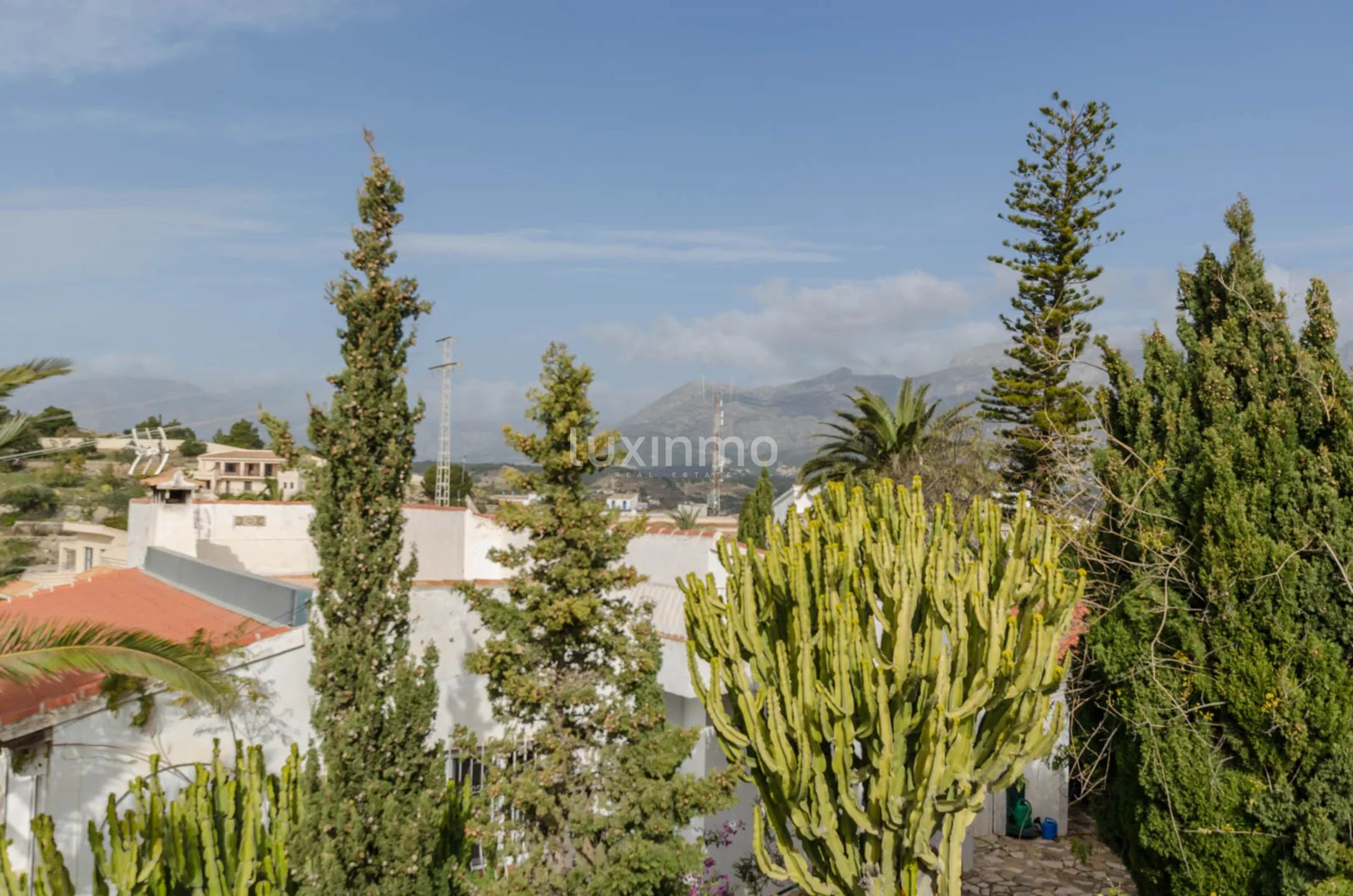 Villa for sale with panoramic views in San Chuchim, Altea — photo 37